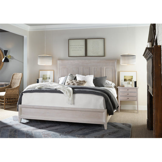 Haines Bed by Universal Furniture in aged pewter. Made from unique in a cottage & farmhouse style.