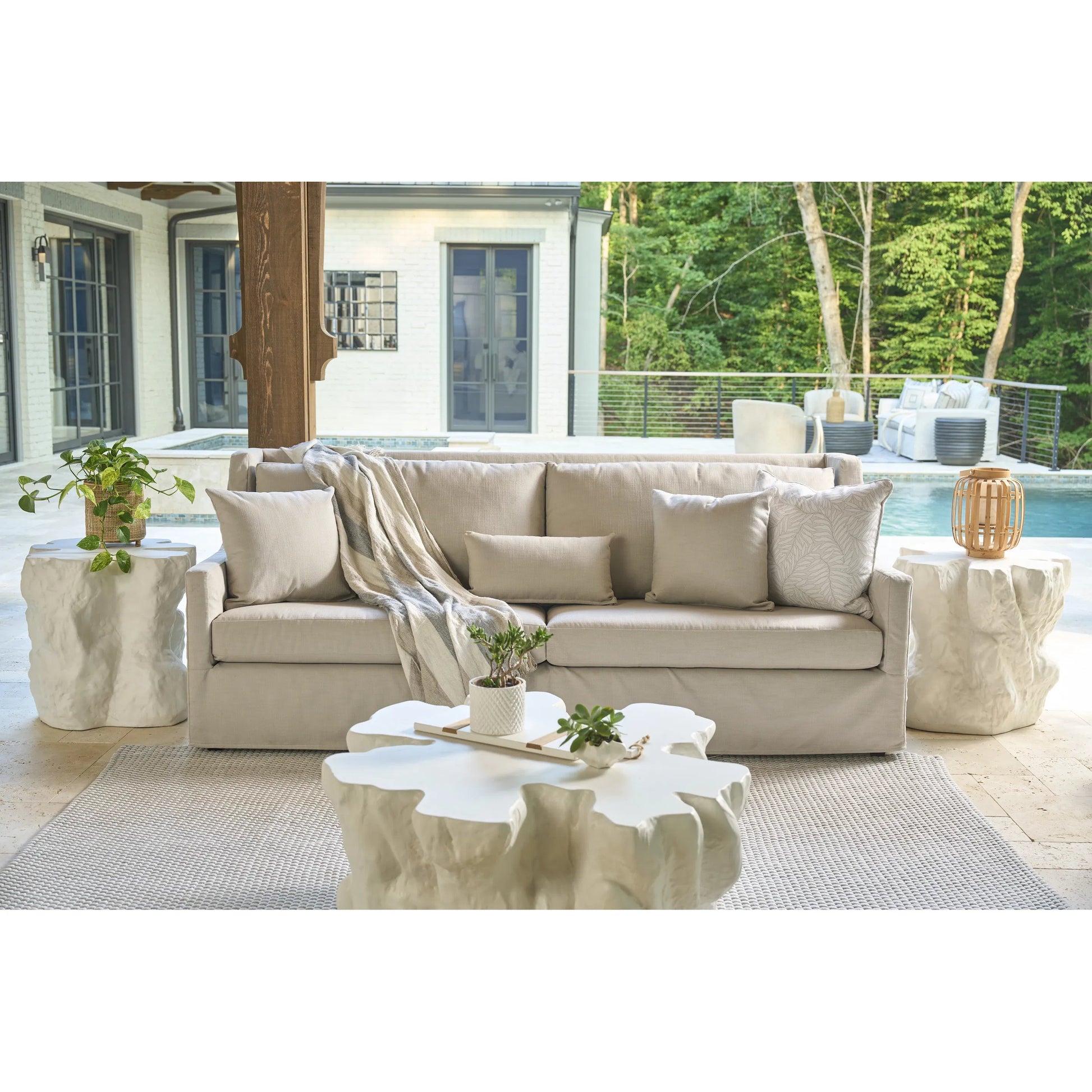 Oasis Cliffside Accent Table by Coastal Living by Universal Furniture in white. Made from unique in a cottage & farmhouse style.