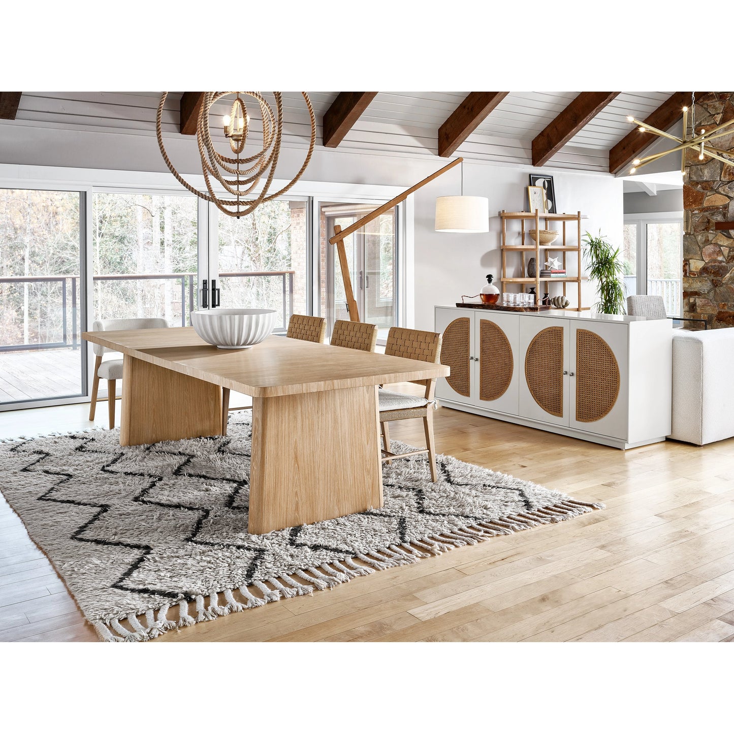 005 SI-1965511 | Lifestyle | Nomad Dining Table by Universal Furniture in tech oak. Made from unique in a modern style.