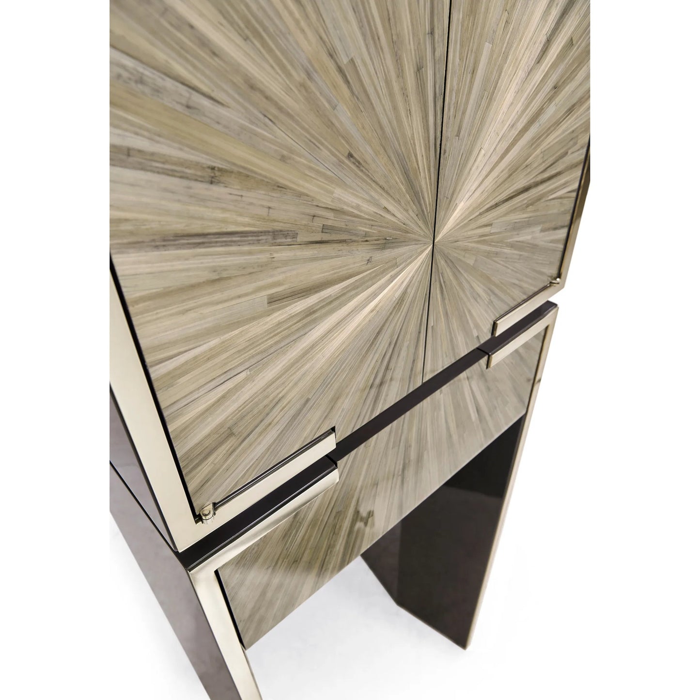 009 SI-2535768 | Closeup | Terra Bar Cabinet by Jonathan Charles in natural straw. Made from main straw in a unique style.