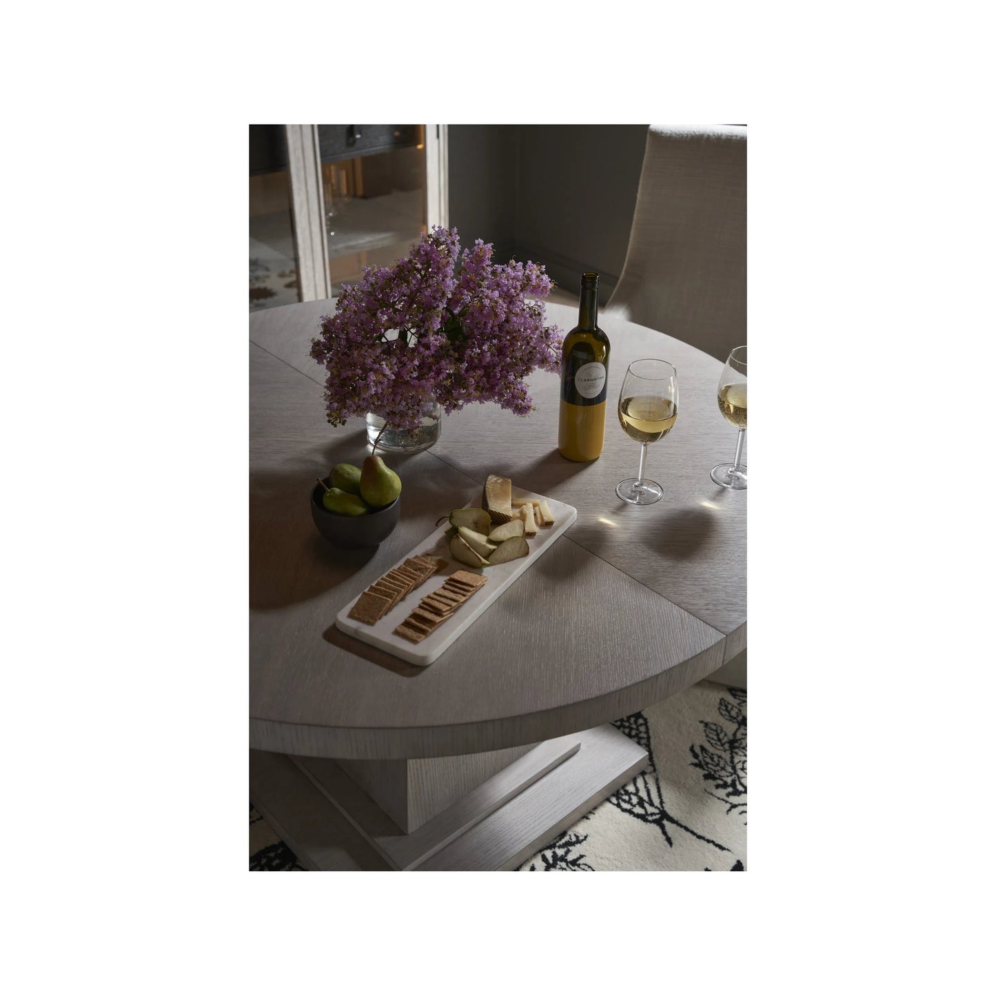 005 SI-2146359 | Lifestyle | Coalesce Rasmus Round Dining Table by Universal Furniture in rolling fog. Made from unique in a unique style.