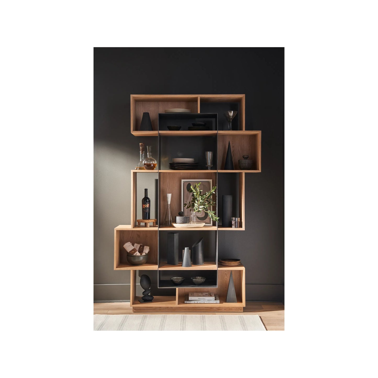 004 SI-2195632 | Lifestyle | Modern Jaxon Etagere by Universal Furniture in natural oak. Made from unique in a modern style.