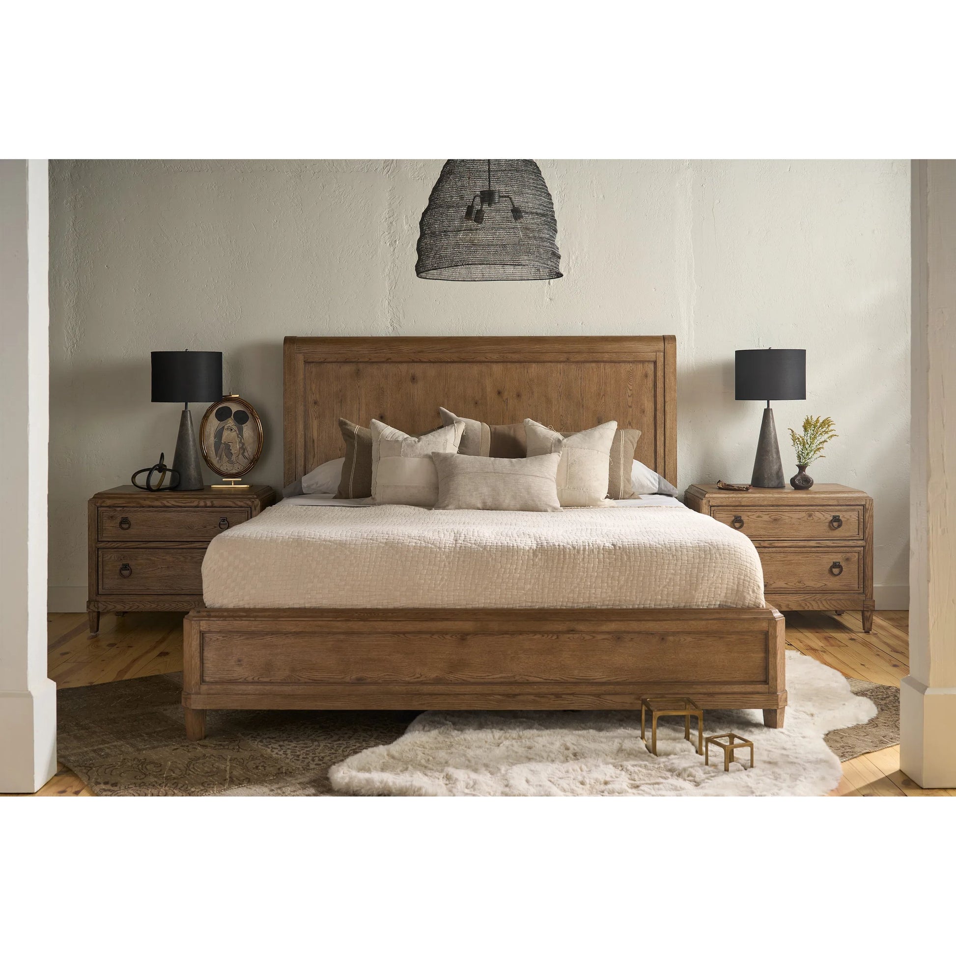 Griffith Park Panel Bed by Universal Furniture. Made from unique in a transitional style.