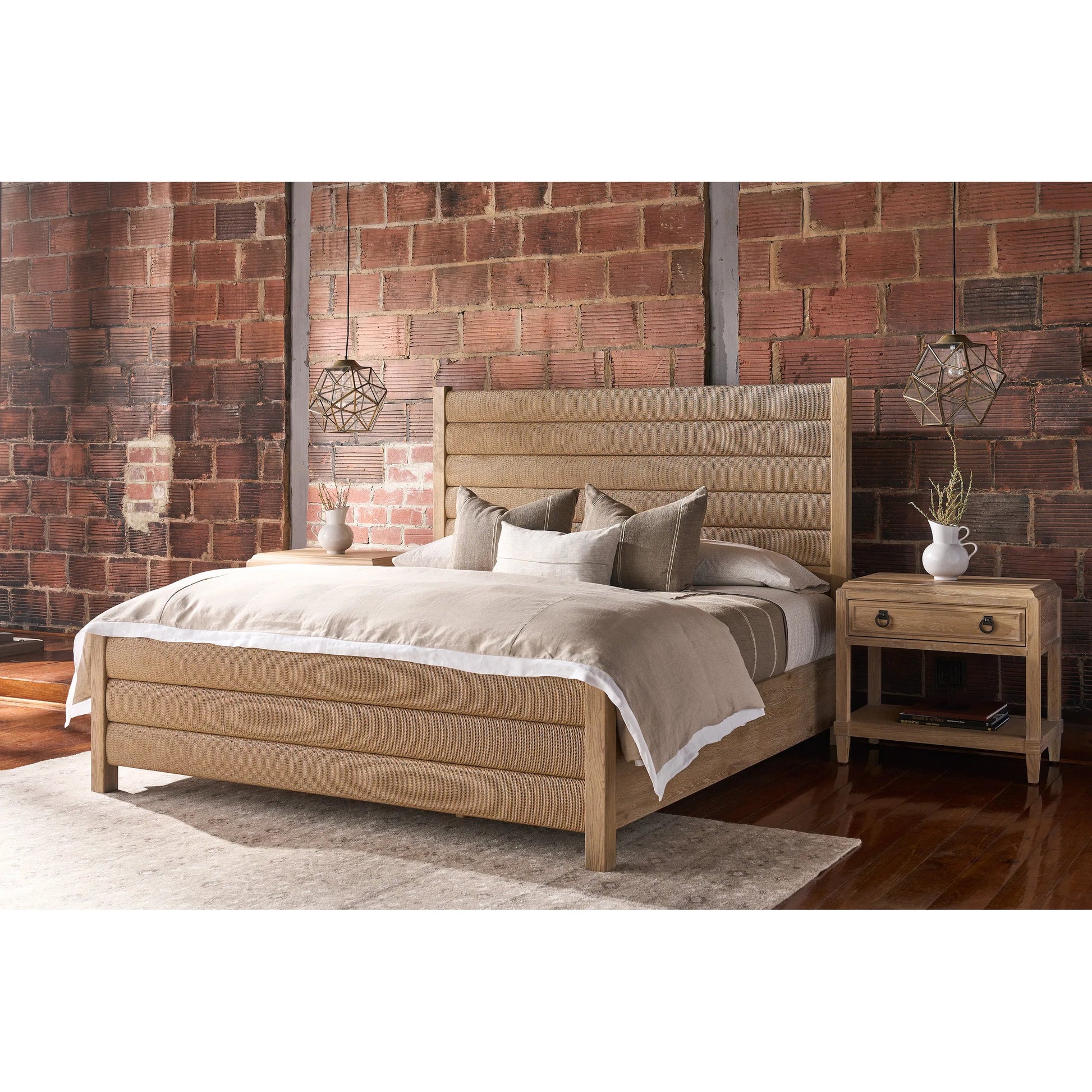 Griffith Park Post Bed by Universal Furniture in canyon. Made from unique in a transitional style.