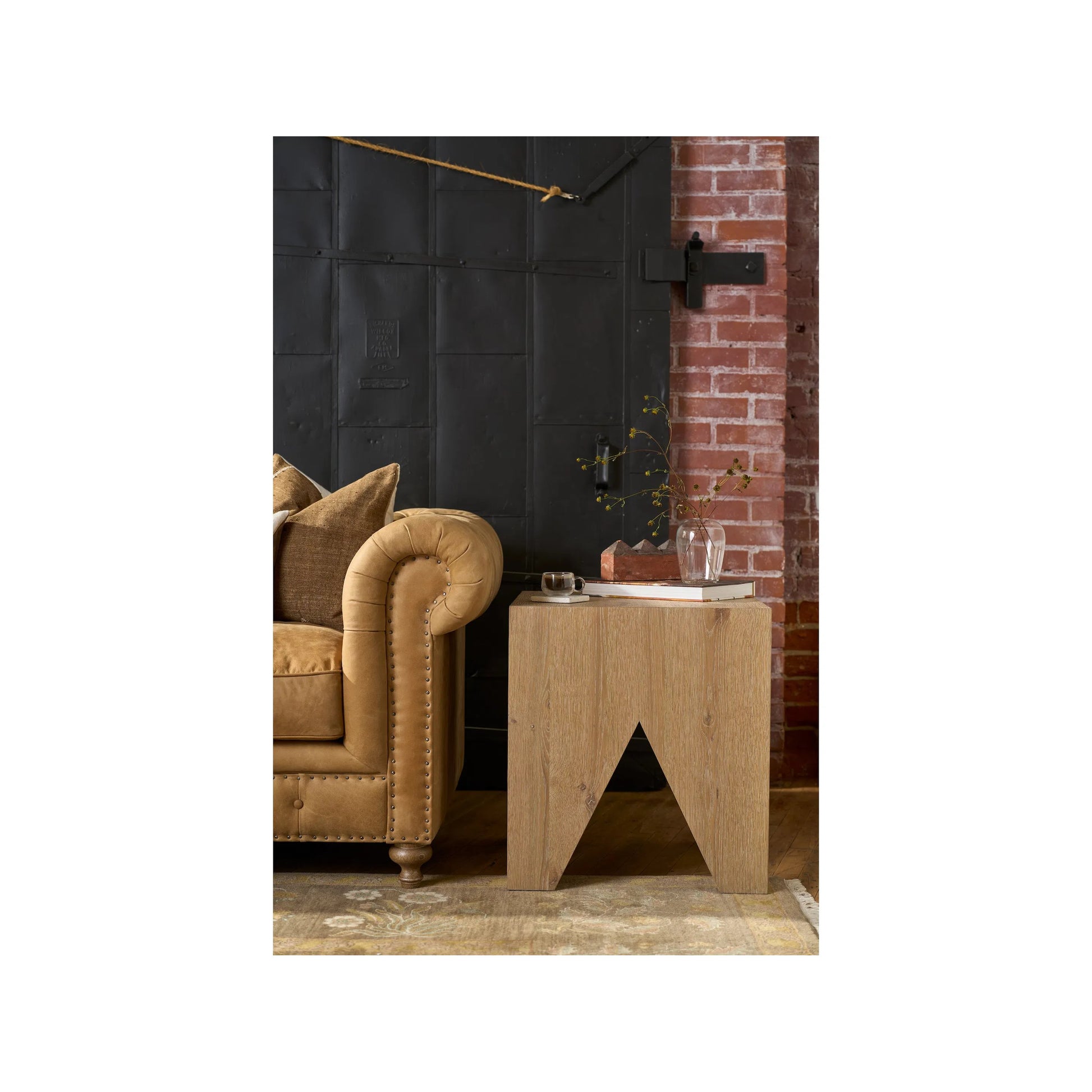 Griffith Park Altitude End Table by Universal Furniture in natural. Made from unique in a transitional style.
