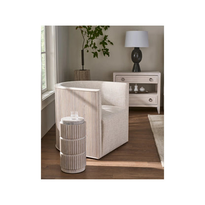 Avaline Carmen Spot Table by Universal Furniture. Made from unique in a transitional style.