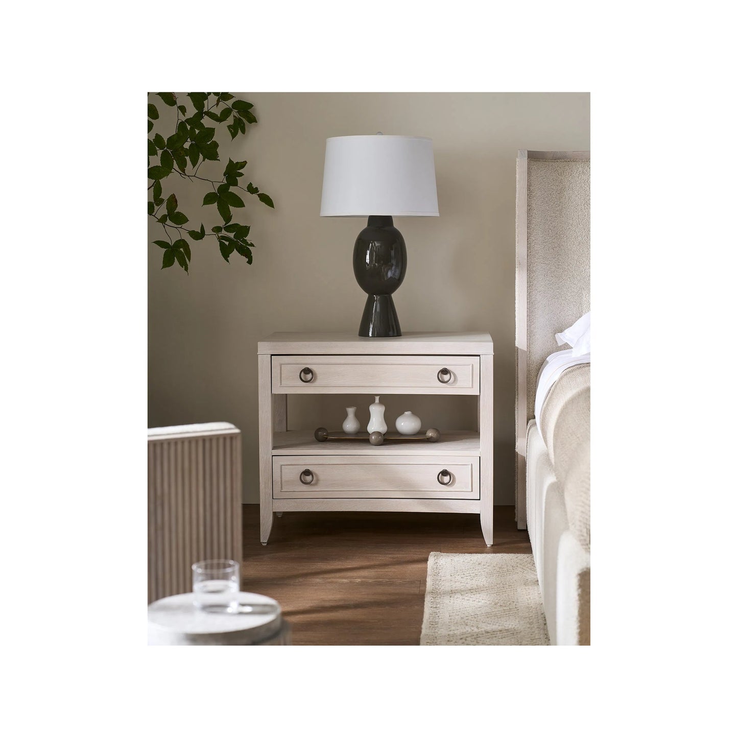 003 SI-2303114 | Lifestyle | Avaline Nightstand by Universal Furniture in white oak. Made from unique in a transitional style.