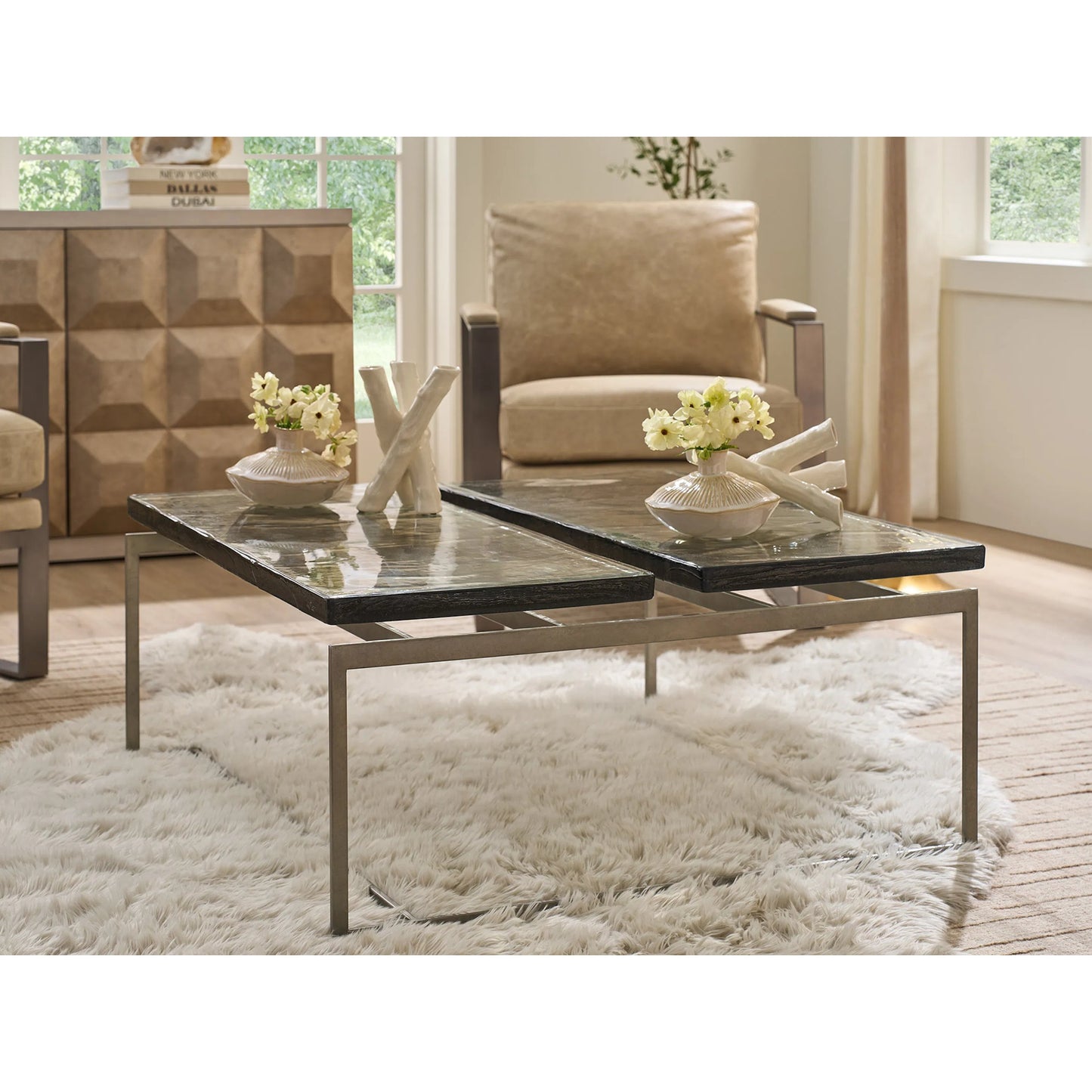 003 SI-2303137 | Lifestyle | Avaline Jordan Cocktail Table by Universal Furniture in natural. Made from unique in a unique style.
