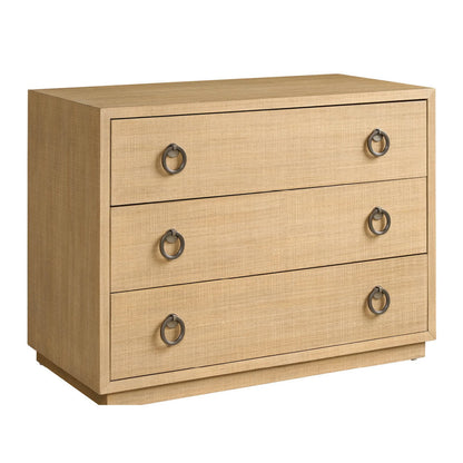 Avaline Ghizzano Chest by Universal Furniture in skylark. Made from unique in a transitional style.