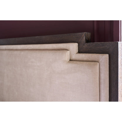 Montclair Bed by Universal Furniture in cocoa. Made from unique in a transitional style.