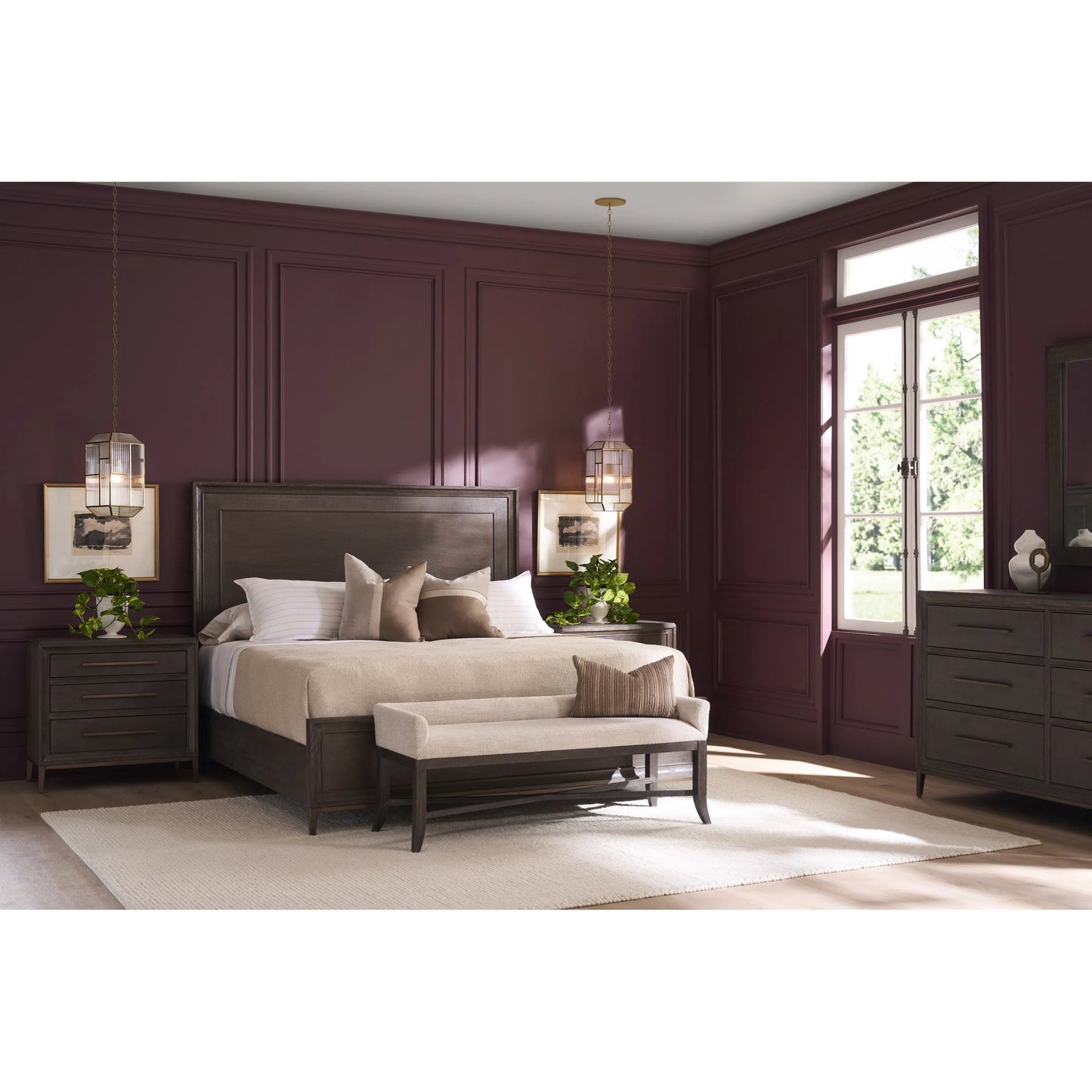 000 SI-2473029,SI-2473030 | Lifestyle | Montclair Panel Bed by Universal Furniture in cocoa. Made from unique in a traditional style.