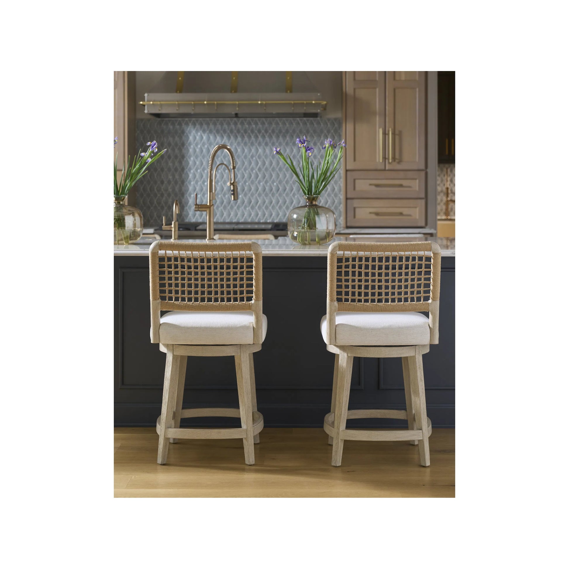 Oasis Dockside Swivel Counter Stool by Coastal Living by Universal Furniture in dockside natural tan oak. Made from unique in a rustic style.