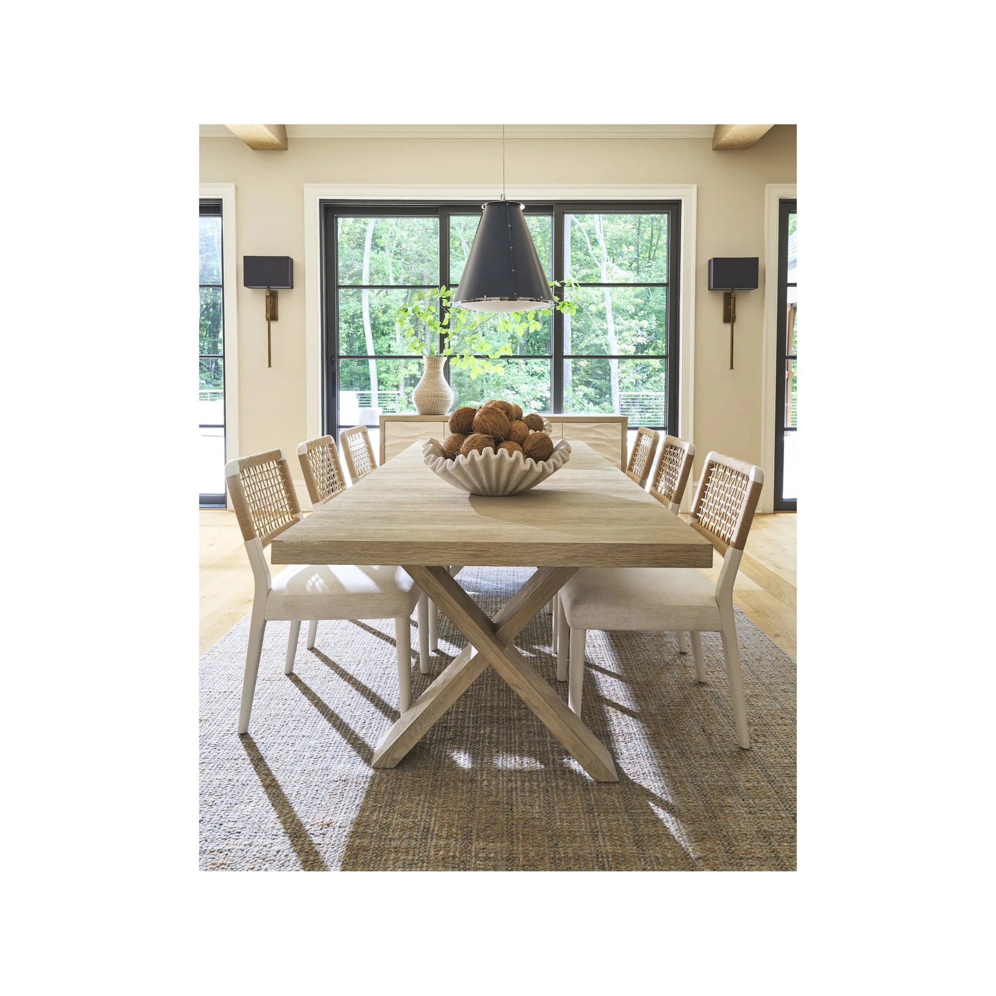 Oasis Shoreline Chair (Set of 2) by Coastal Living by Universal Furniture in shoreline white. Made from 92% polyester, 8% linen in a rustic style.