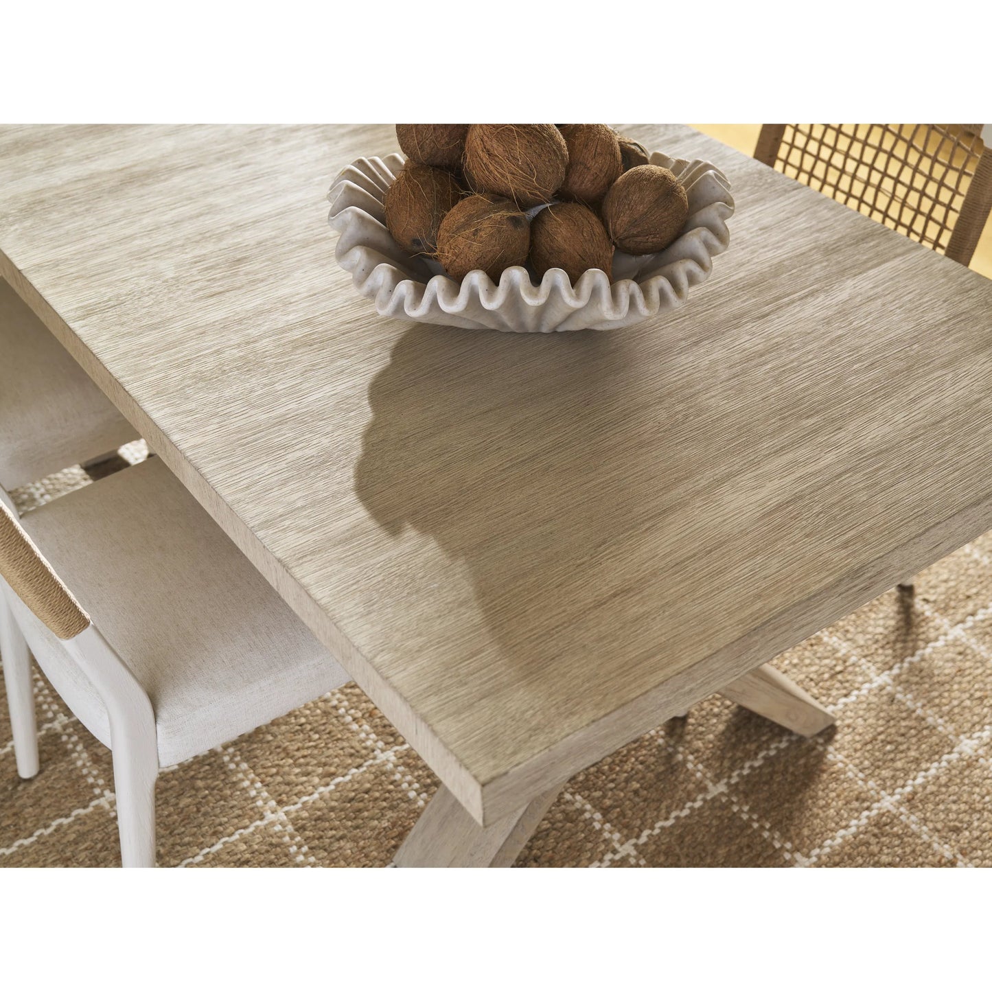 004 SI-2473076 | Lifestyle | Oasis Dockside Dining Table by Coastal Living by Universal Furniture in natural oak. Made from unique in a transitional style.