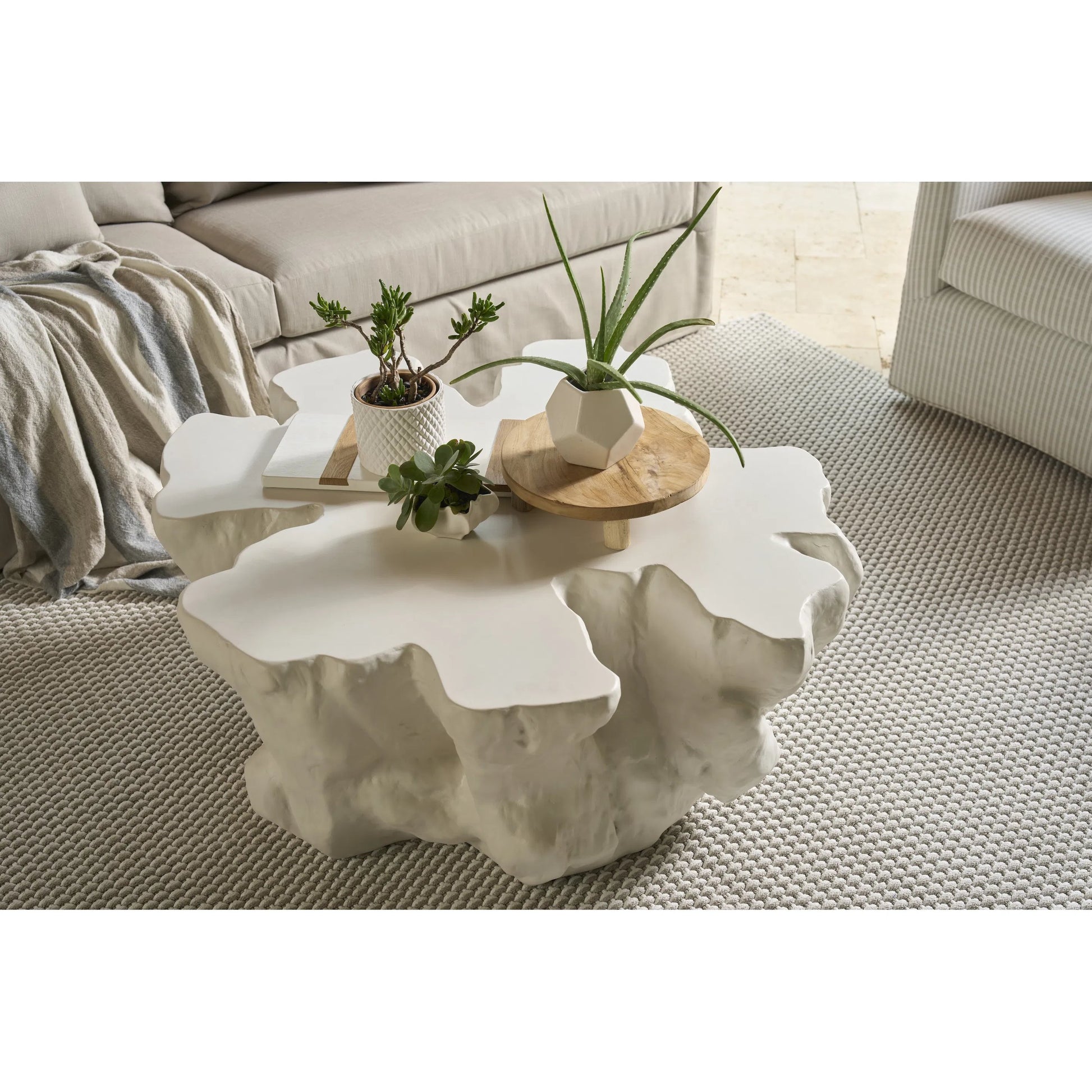 Oasis Cliffside Cocktail Table by Coastal Living by Universal Furniture in white. Made from unique in a cottage & farmhouse style.