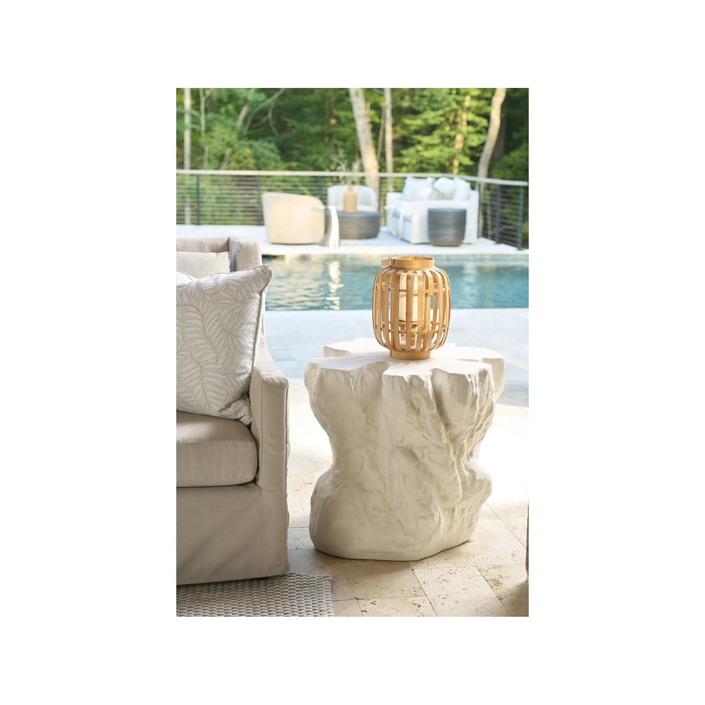 002 SI-2473049 | Lifestyle | Oasis Cliffside Accent Table by Coastal Living by Universal Furniture in white. Made from unique in a cottage & farmhouse style.