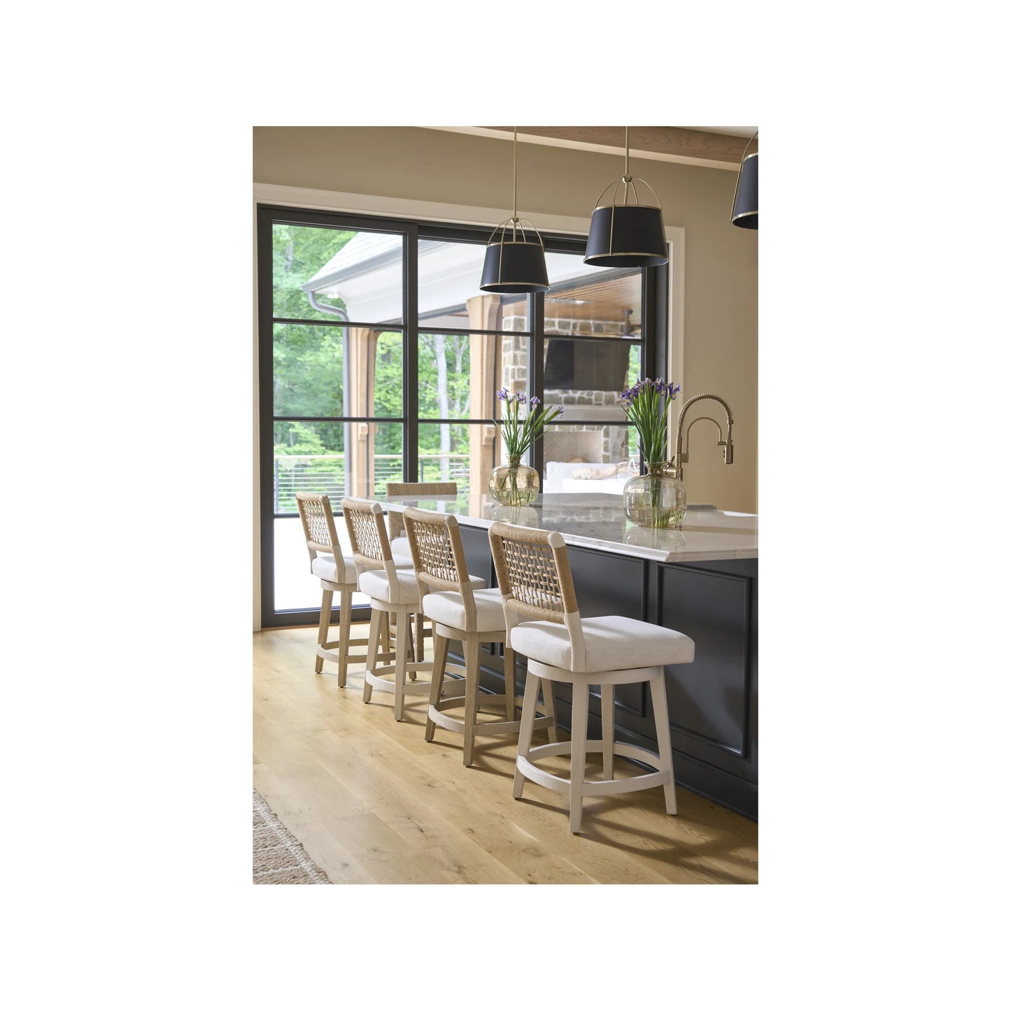 000 SI-2473118 | Lifestyle | Oasis Shoreline Swivel Counter Stool by Coastal Living by Universal Furniture in shoreline white. Made from unique in a rustic style.