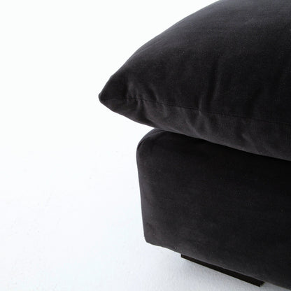 Grant 5-PC Sectional by Four Hands in ashby oatmeal and espresso. Made from 72% polyester, 18% pre-combed cotton, 10% cotton, solid banak, solid pine in a modern style.