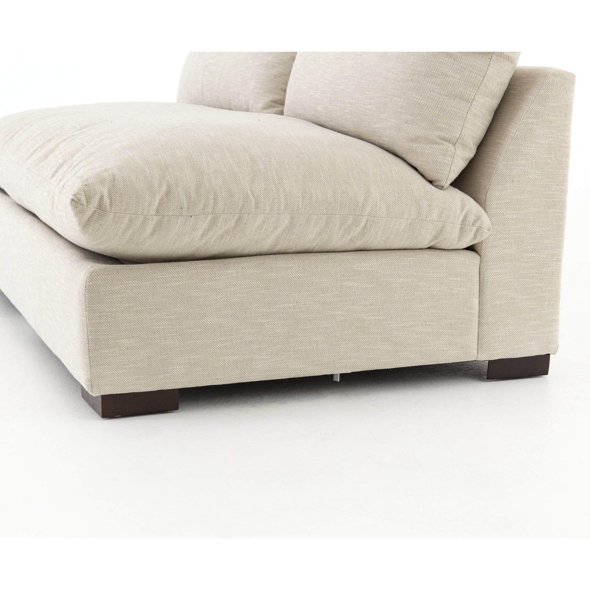 Grant 3-PC Sectional by Four Hands in ashby oatmeal and espresso. Made from 72% polyester, 18% pre-combed cotton, 10% cotton, solid banak, solid pine in a modern style.