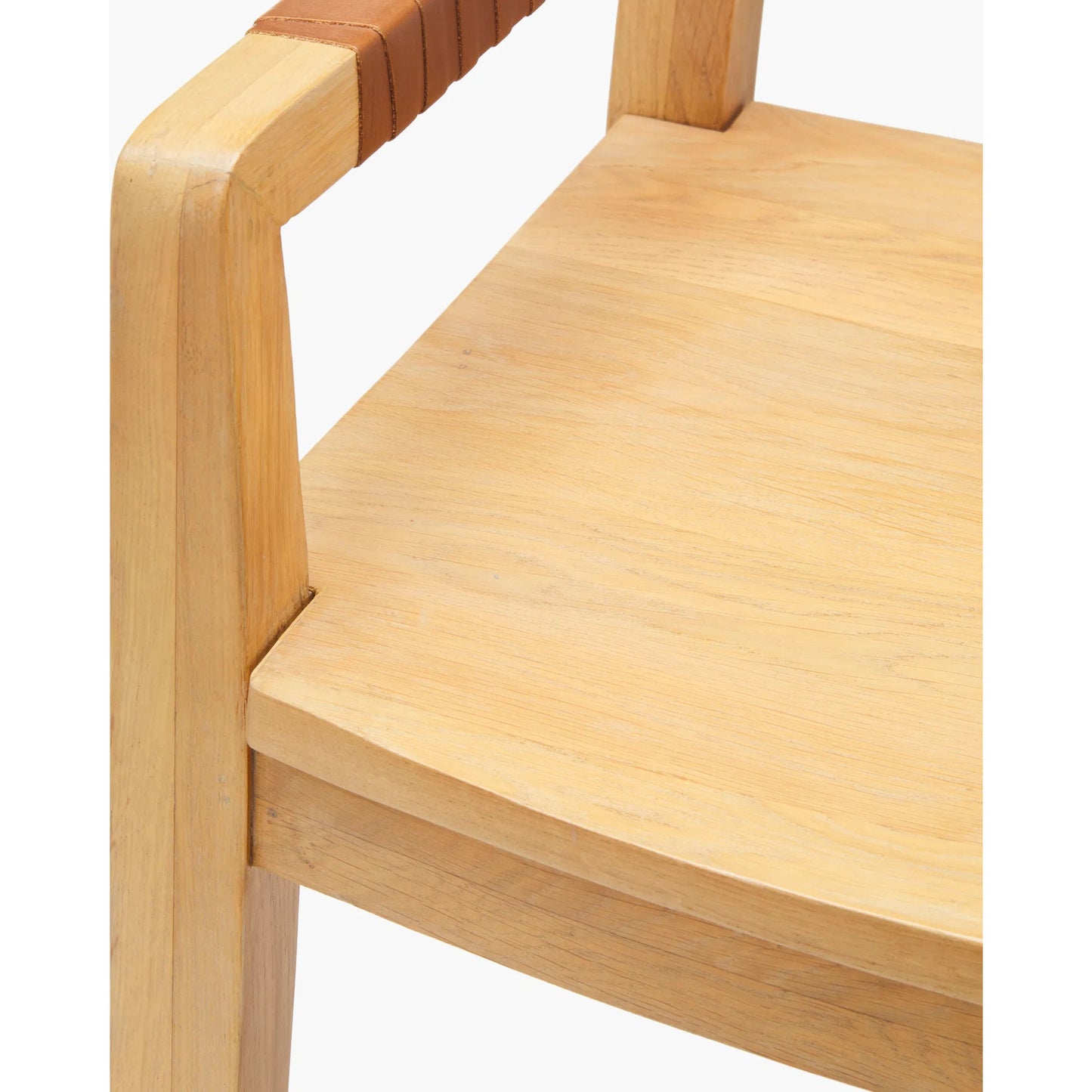 004 SI-2133404 | Closeup | Uintah Dining Chair by Surya in tan, brown and polished. Made from top: oak, base: leather in a modern style.