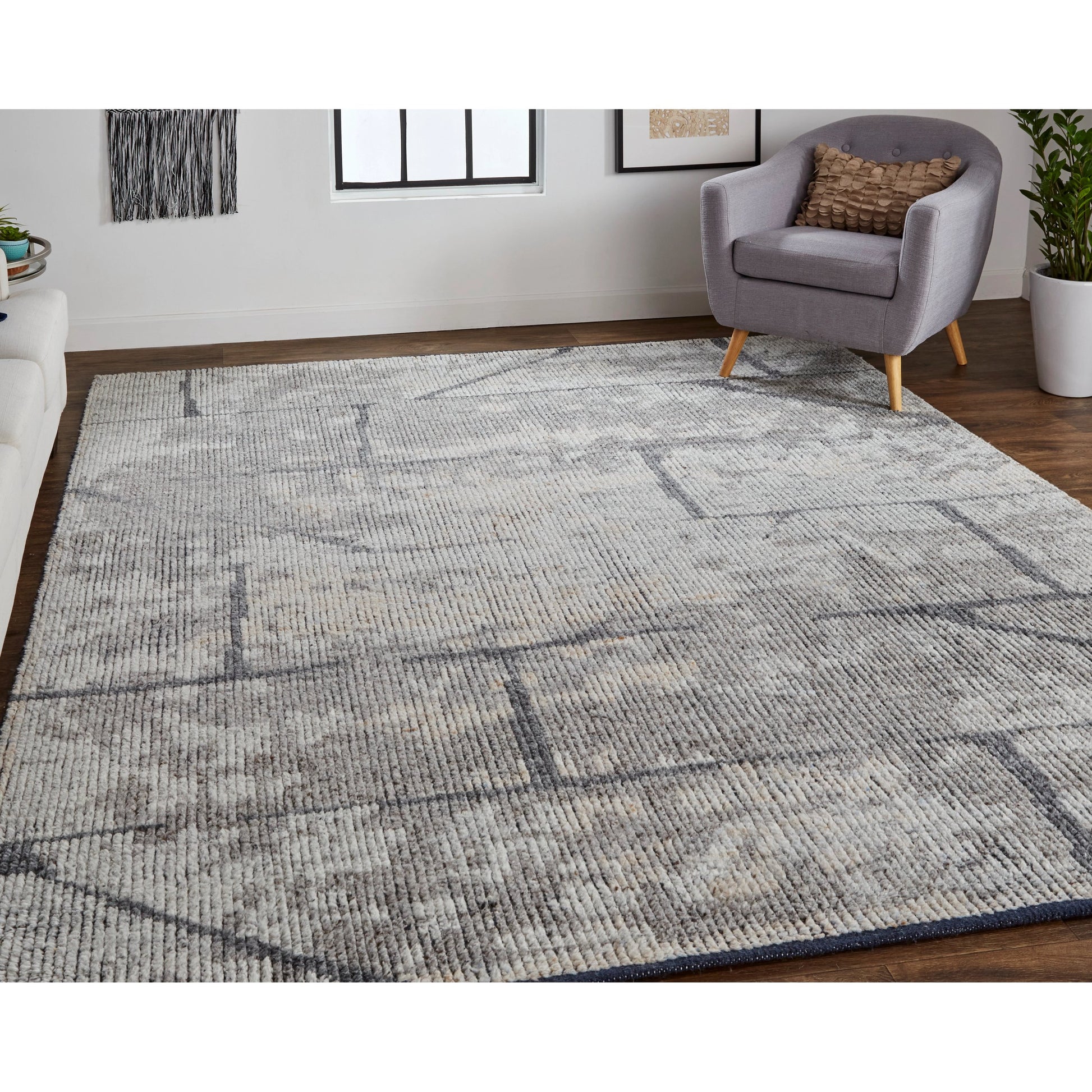Alford Rug - 6925F by Feizy in gray, silver. Made from wool in a unique style.