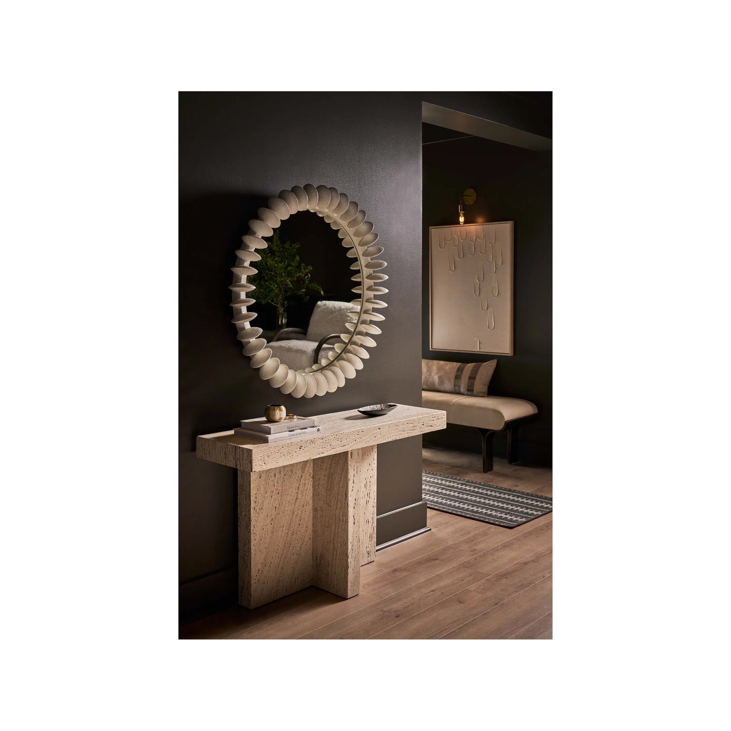 004 SI-2195617 | Closeup | Modern Daxton Console Table by Universal Furniture in white travertine. Made from unique in a unique style.