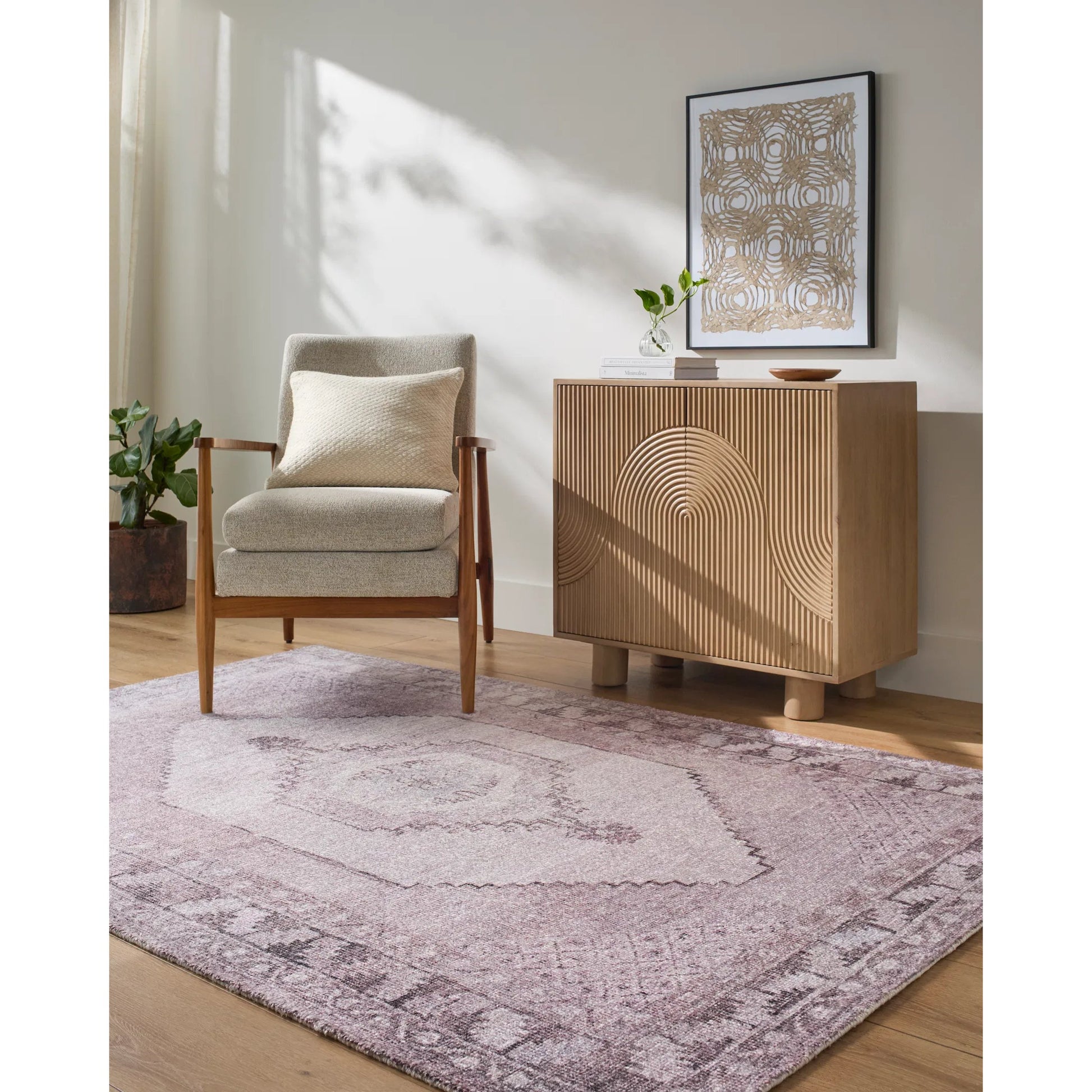 Unique UNQ-2316 Rug by Livabliss in lavender, dusty rose, mauve, soft lilac, antique white. Made from polyester in a unique style.