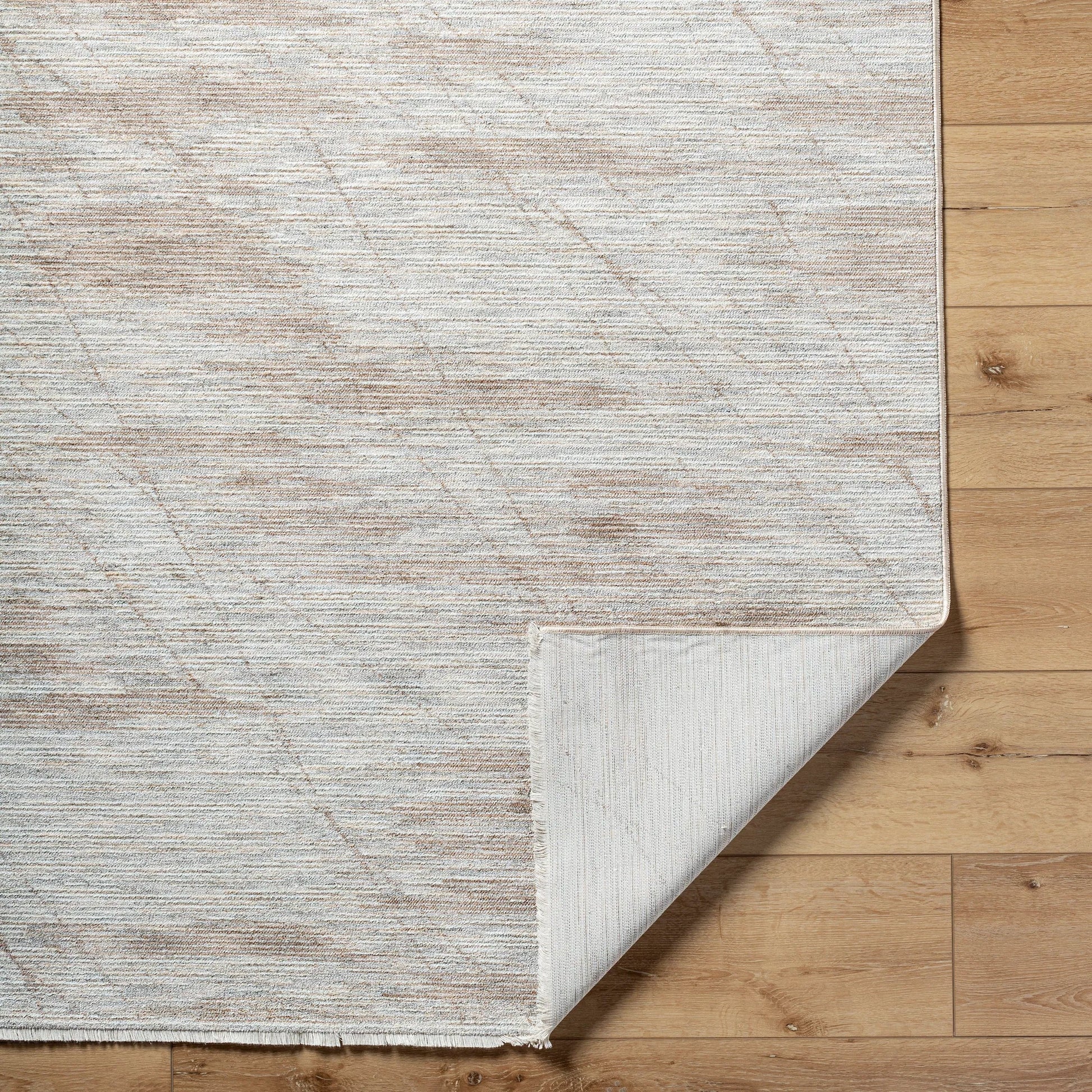 Usonia USO-2300 Rug by Livabliss. Made from face: 100% polyester, warp: 100% cotton in a unique style.