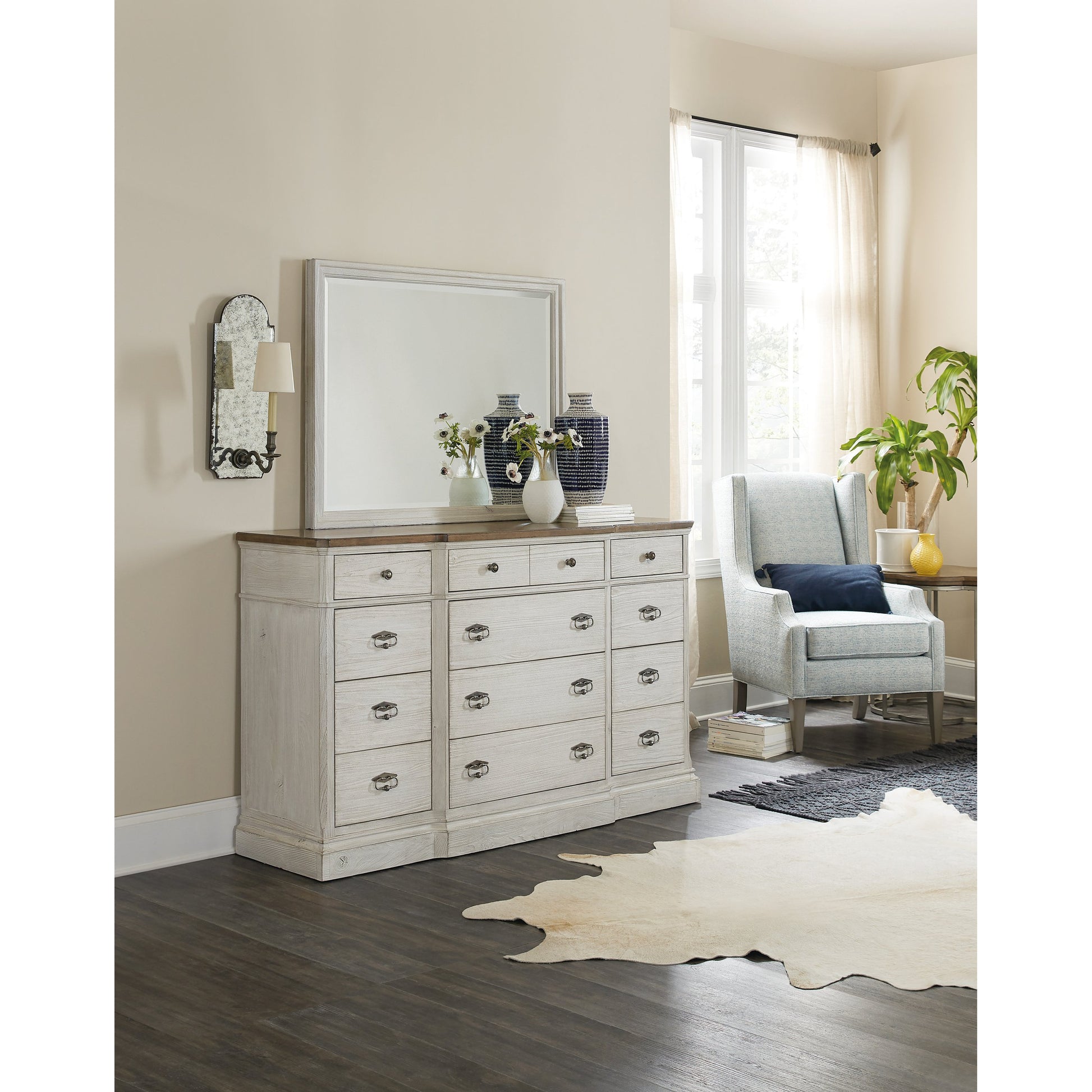 Montebello Mirror by Hooker Furniture. Made from unique in a traditional style.