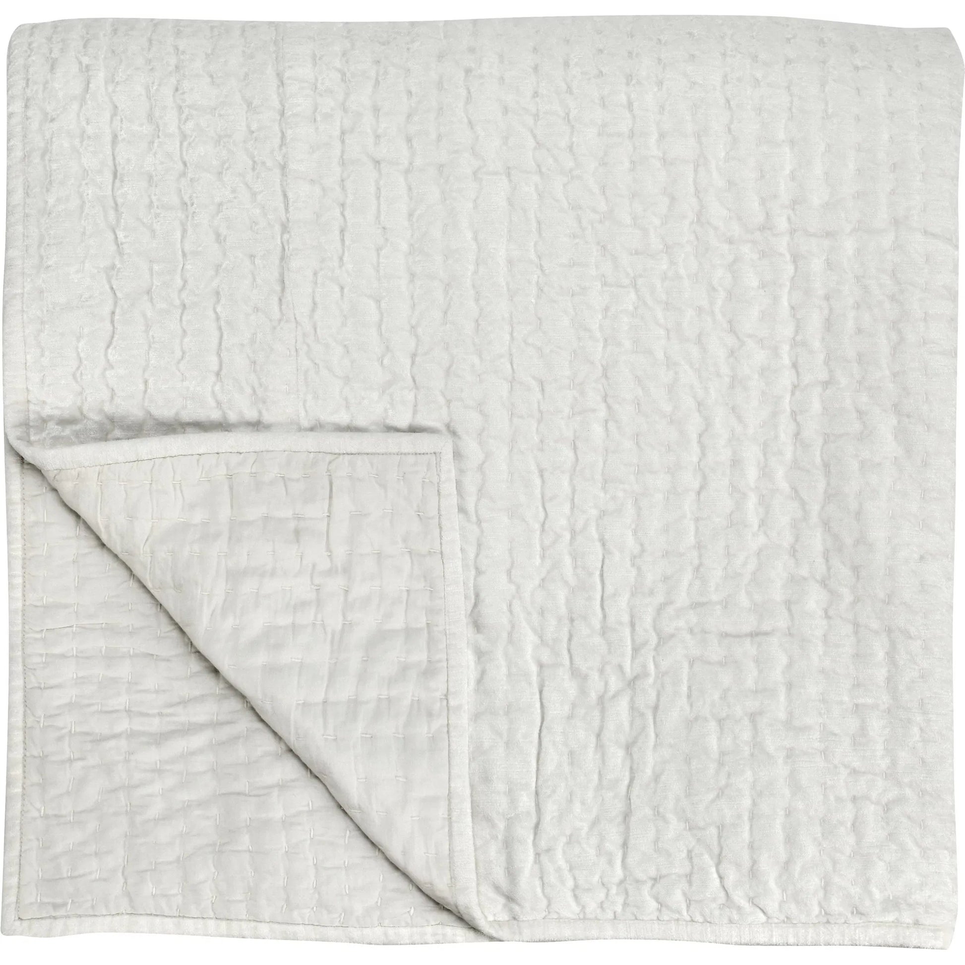 Dimitry 100% Rayon Velvet Bay Quilt by Villa by Classic Home. Made from unique in a modern style.