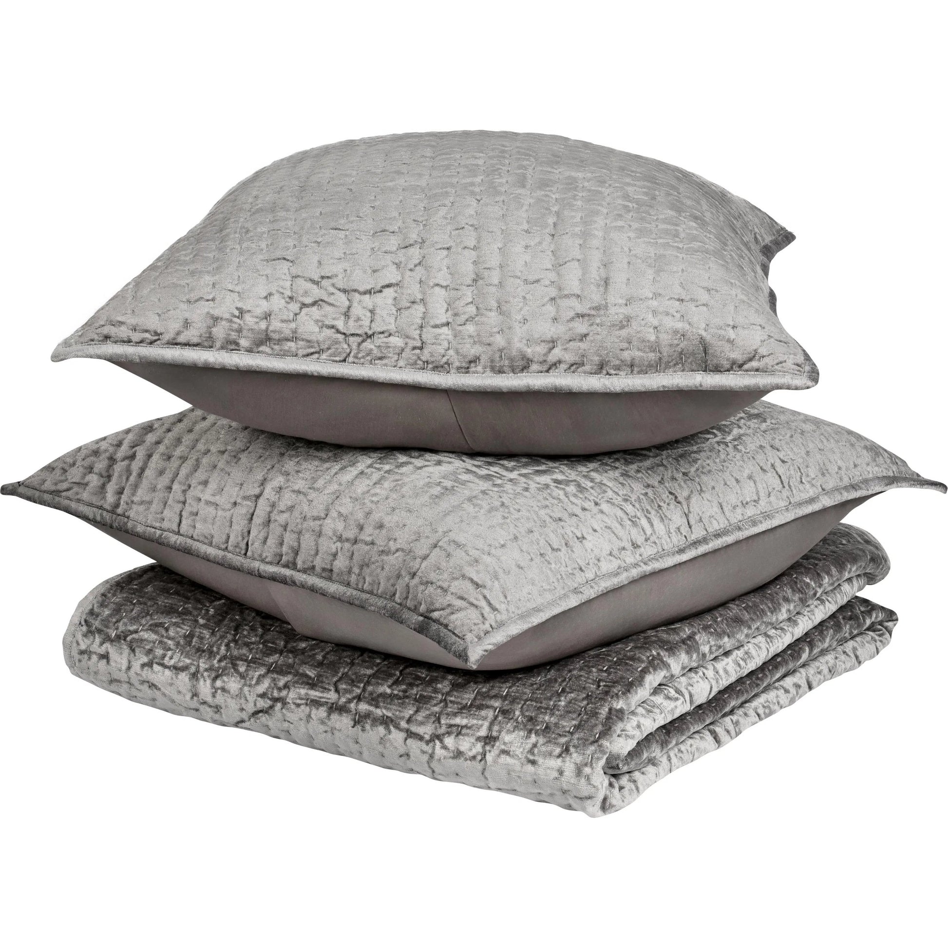 Dimitry 100% Rayon Velvet Bay Quilt by Villa by Classic Home. Made from unique in a modern style.