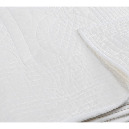 Anessa Linen Blend Quilt by Villa by Classic Home. Made from 51% cotton, 49% linen in a transitional style.
