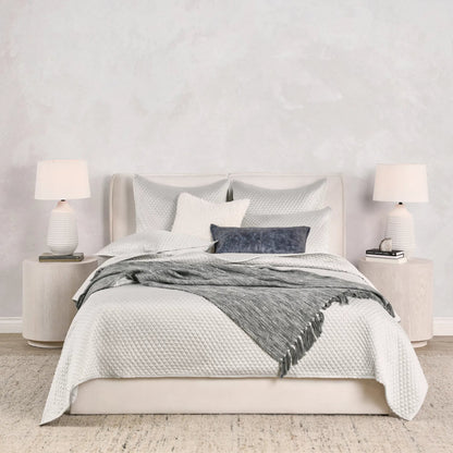 Winthrop 100% Sateen Quilt by Villa by Classic Home. Made from 100% matte poly sateen front in a transitional style.