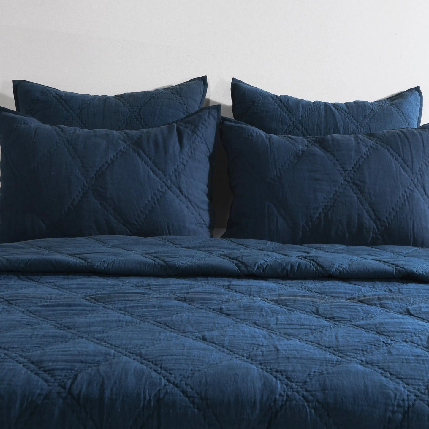 002 SI-2223172 | Lifestyle | Casi 100% Belgian Flax Linen Euro Sham by Villa by Classic Home in midnight blue. Made from 100% belgian flax linen in a traditional style.