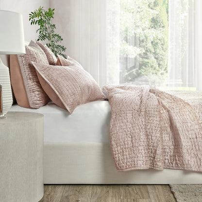 Dimitry 100% Rayon Velvet Bay Quilt by Villa by Classic Home. Made from unique in a modern style.