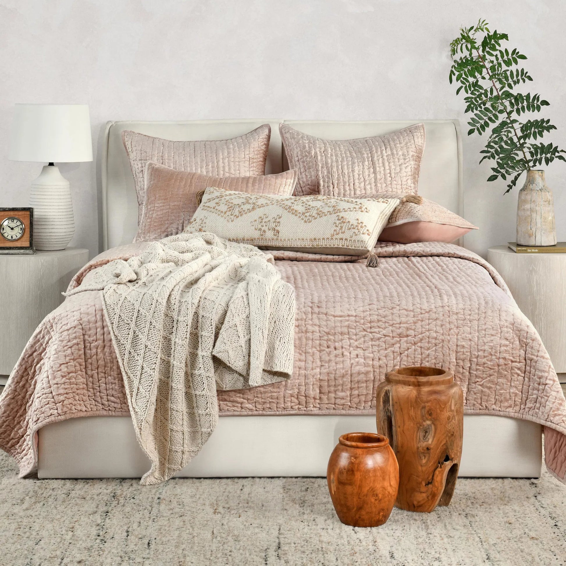 Dimitry 100% Rayon Velvet Bay Quilt by Villa by Classic Home. Made from unique in a modern style.