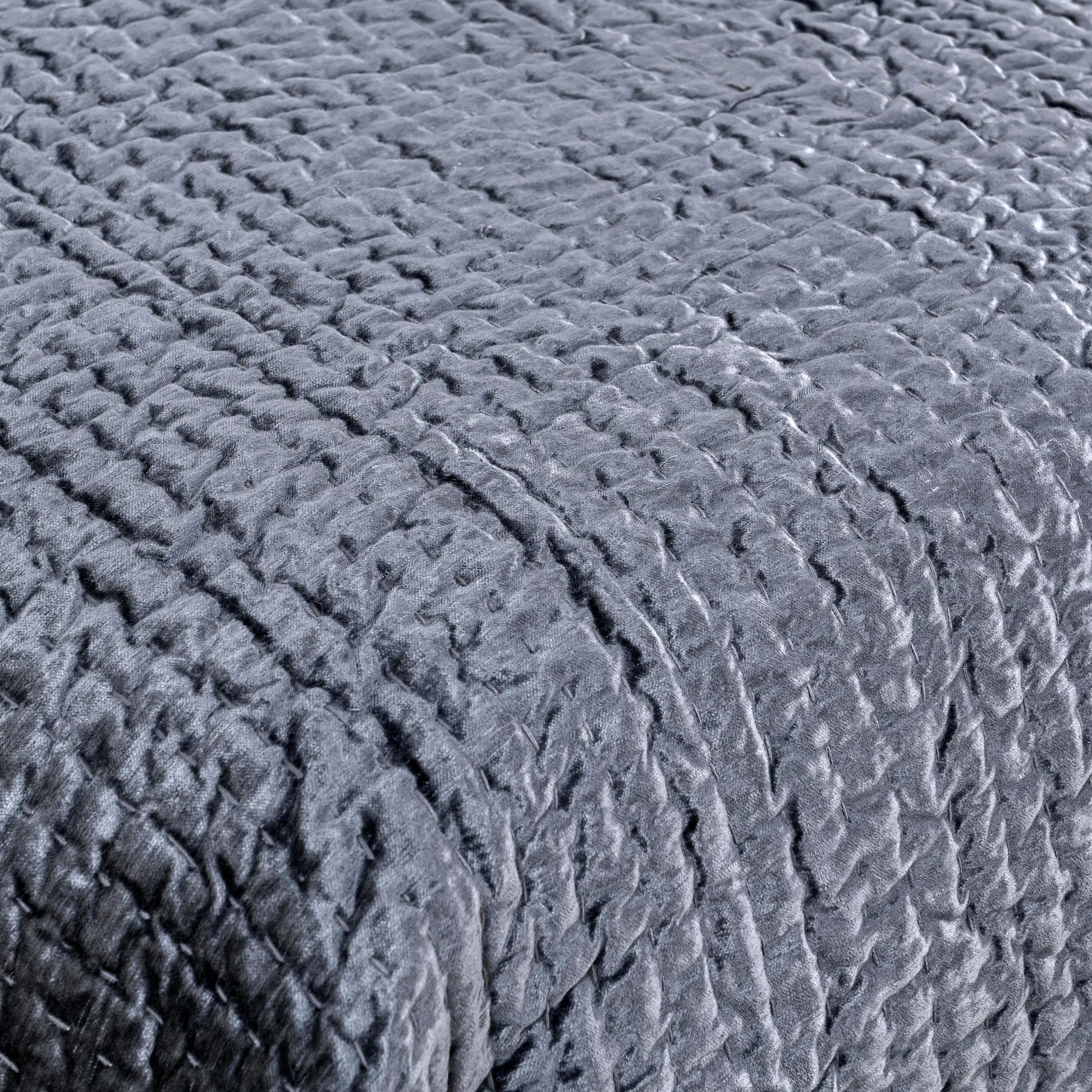 Dimitry 100% Rayon Velvet Bay Quilt by Villa by Classic Home. Made from unique in a modern style.