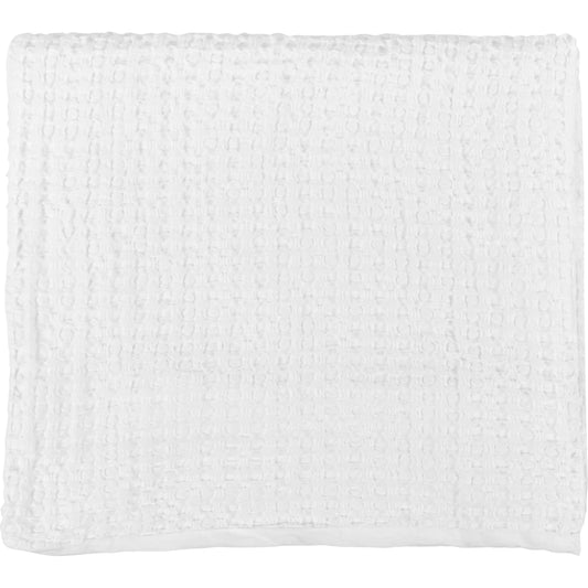 Claire Linen White King Quilt by Villa by Classic Home in white. Made from 50% cotton/50% belgian flax linen in a unique style.