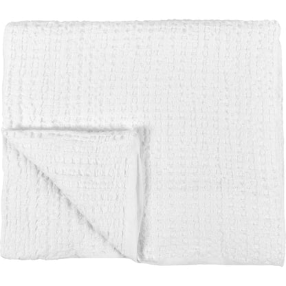 Claire Linen White Queen Quilt by Villa by Classic Home in white. Made from 50% cotton/50% belgian flax linen in a unique style.