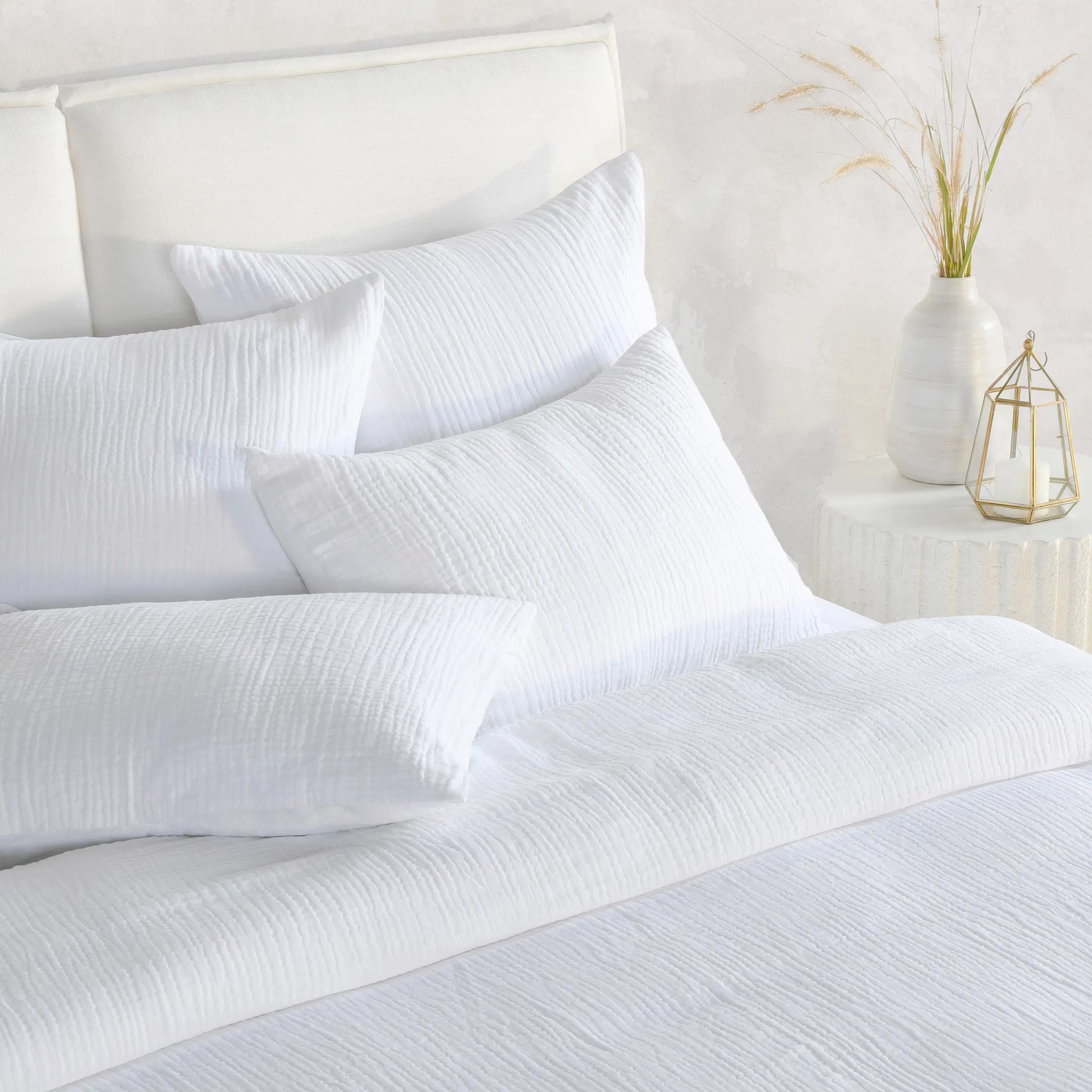 Cardiff White Sham by Villa by Classic Home. Made from unique in a transitional style.