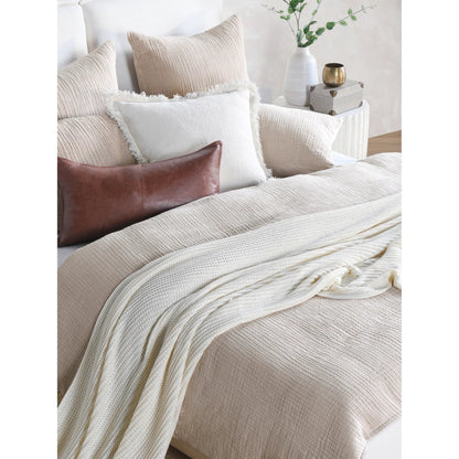 Cardiff White Duvet by Villa by Classic Home. Made from unique in a transitional style.