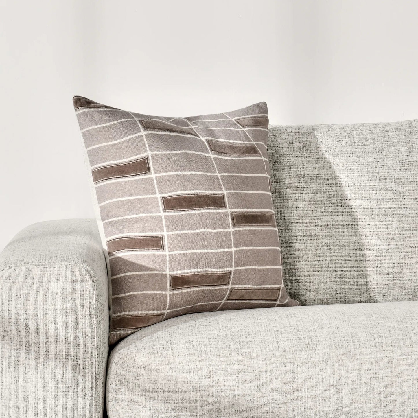 005 SI-2243798 | Lifestyle | Breccia Belgian Linen Throw Pillow by Villa by Classic Home in taupe. Made from 100% belgian flax linen in a transitional style.