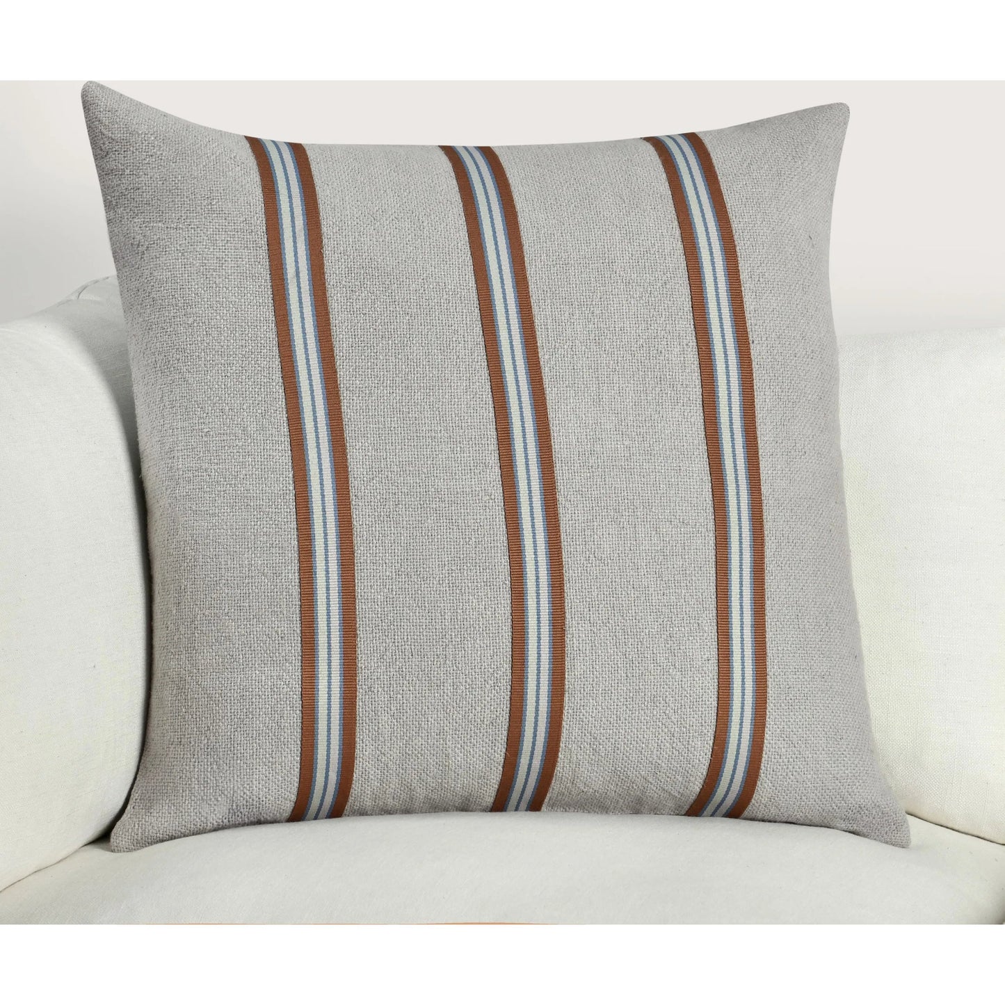007 SI-2243836 | Lifestyle | Eddie Cotton Linen Blend Throw Pillow by Villa by Classic Home in sagebrush green. Made from 60% cotton, 40% belgian linen in a eclectic & global style.