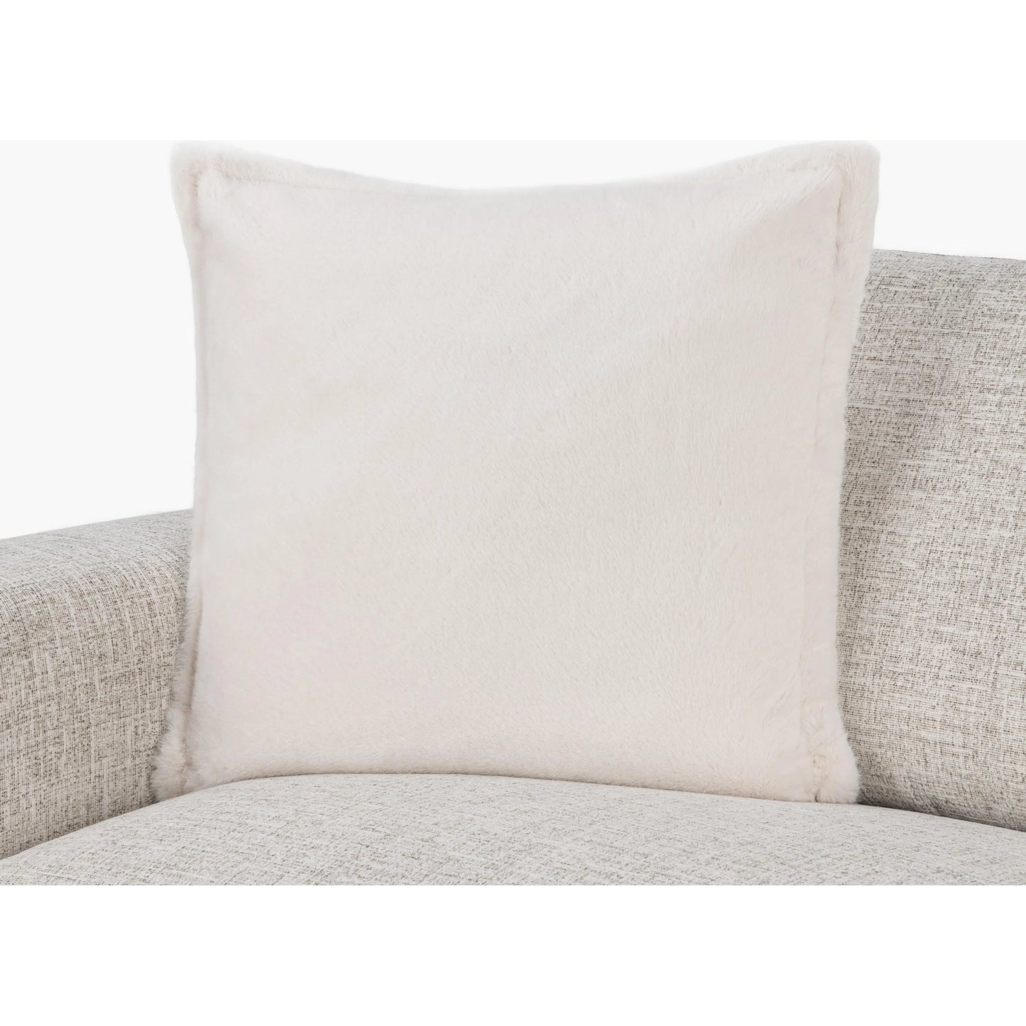 022 SI-2533378 | Lifestyle | Taiga Faux Fur Throw Pillow by Villa by Classic Home. Made from unique in a unique style.