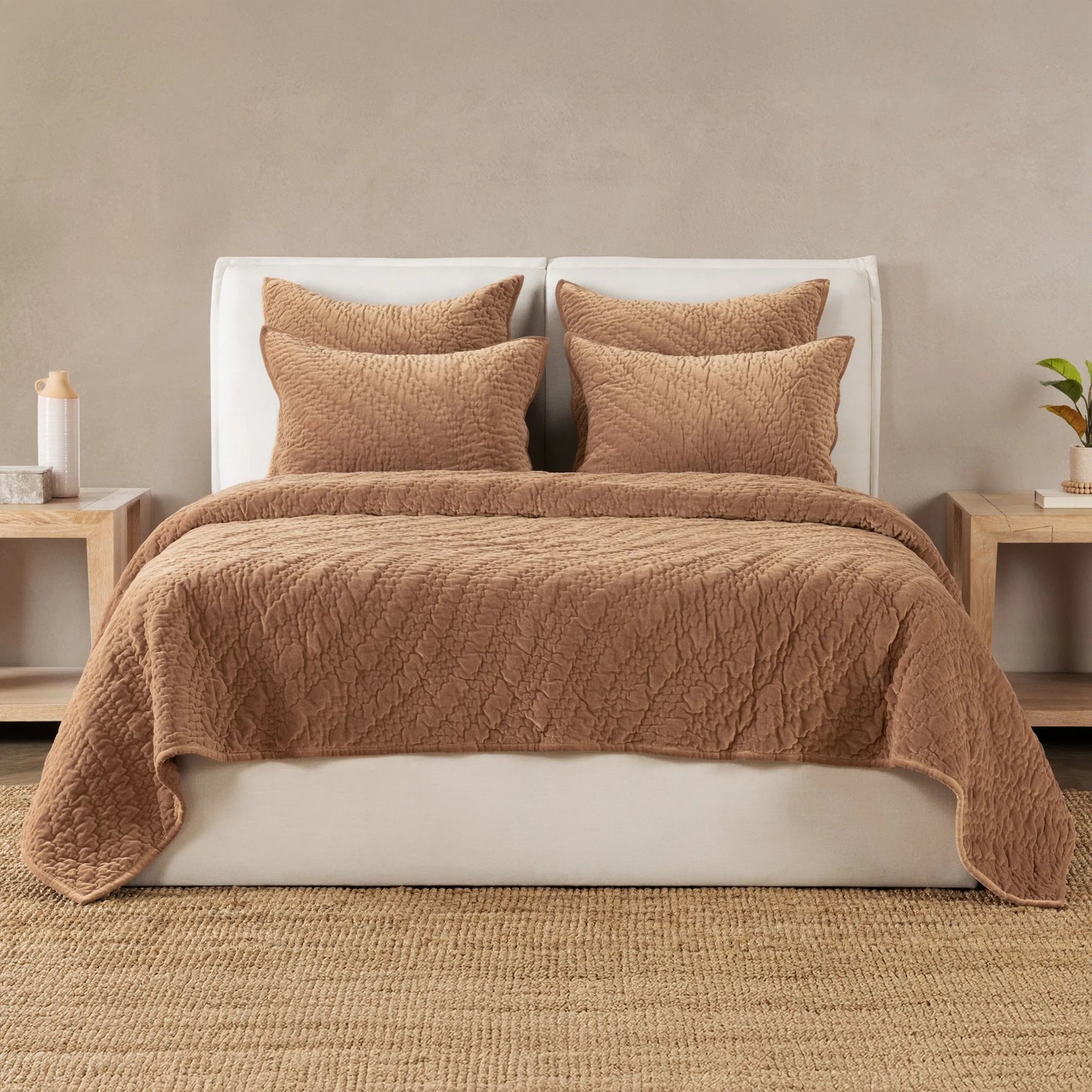 009 SI-2533399 | Lifestyle | Elms Velvet Cotton Blend Quilt by Villa by Classic Home. Made from 80% cotton, 20% polyester in a unique style.