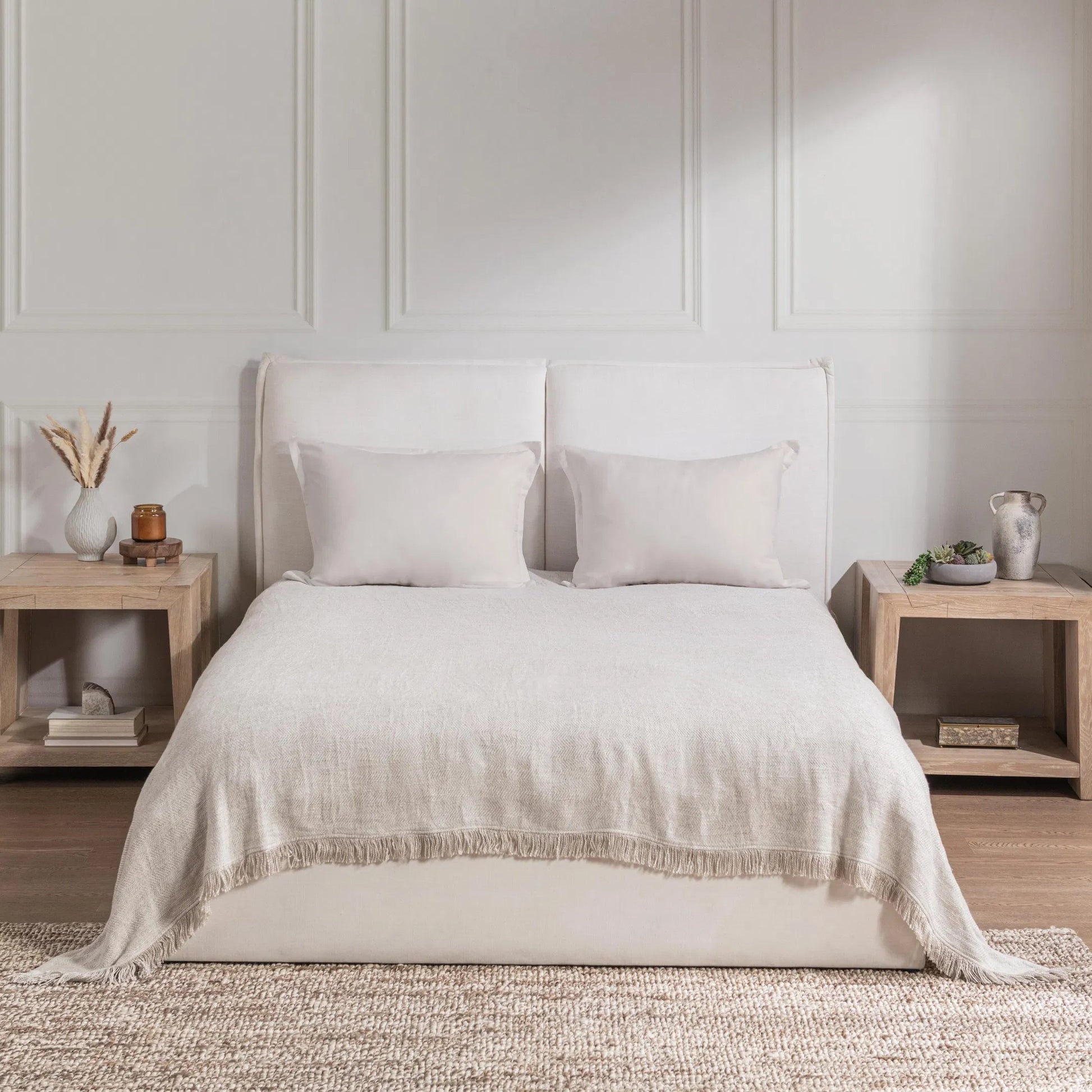 Avani Linen Blend Blanket by Villa by Classic Home in natural. Made from 80% viscose, 20% linen in a unique style.