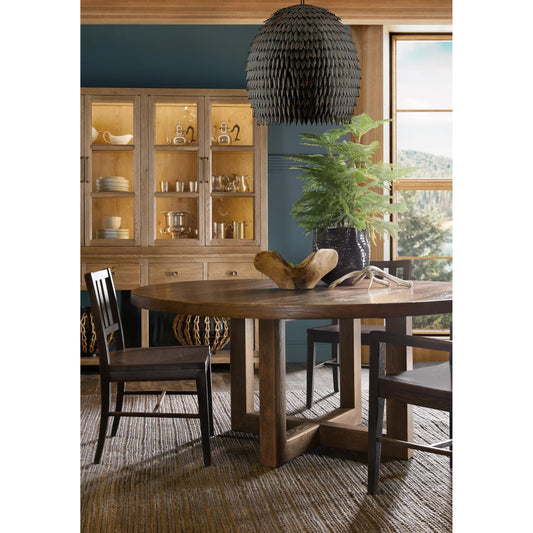 Driftwood Splatback Side Chair by Hooker Furniture. Made from oak solids, fabric, 70% polyester, 20% viscose, 10% linen in a transitional style.