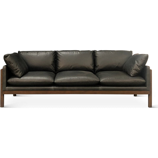 Newark Sofa by World Interiors. Made from unique in a unique style.