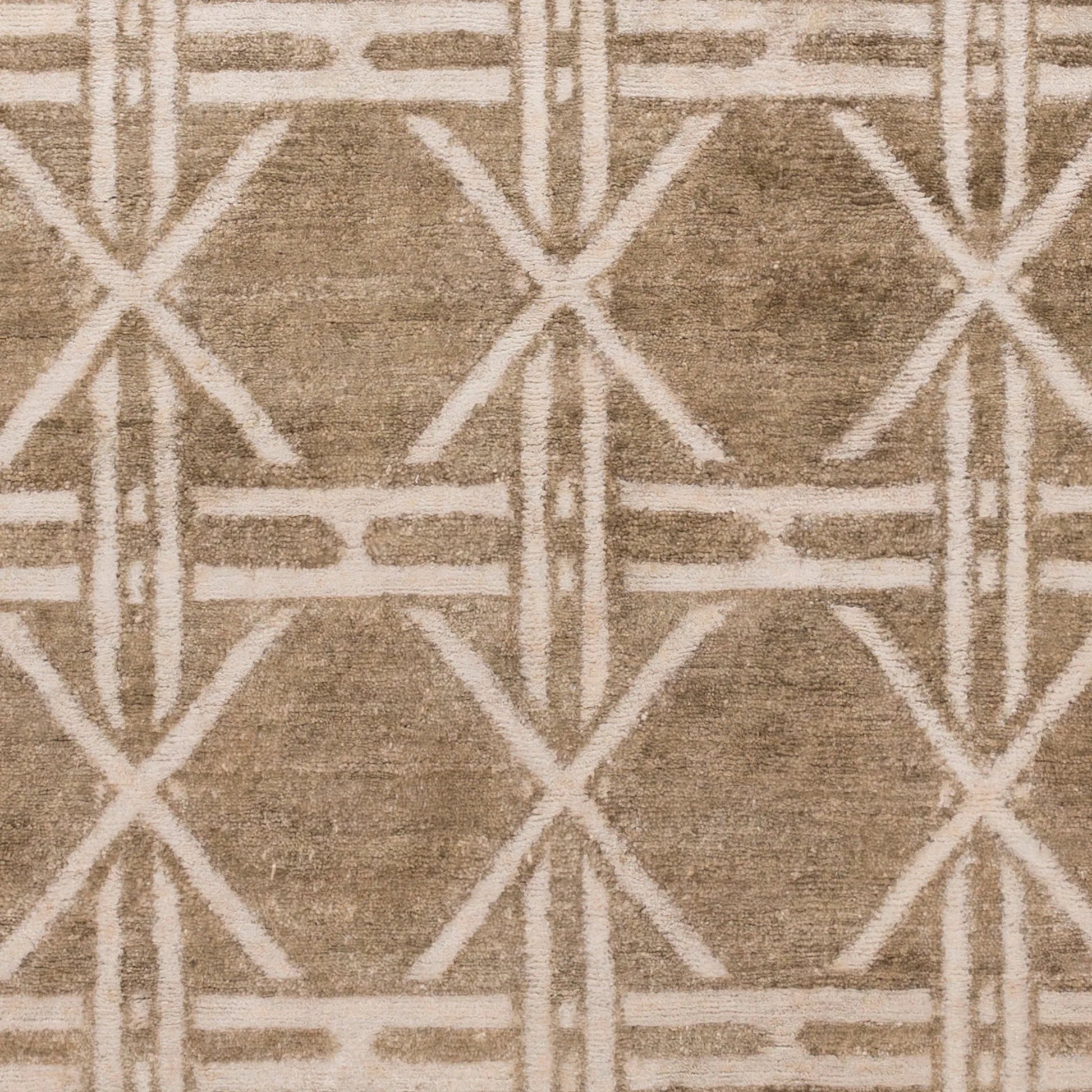 Vanderbilt Rug - 1648 by Surya. Made from 100% bamboo in a unique style.