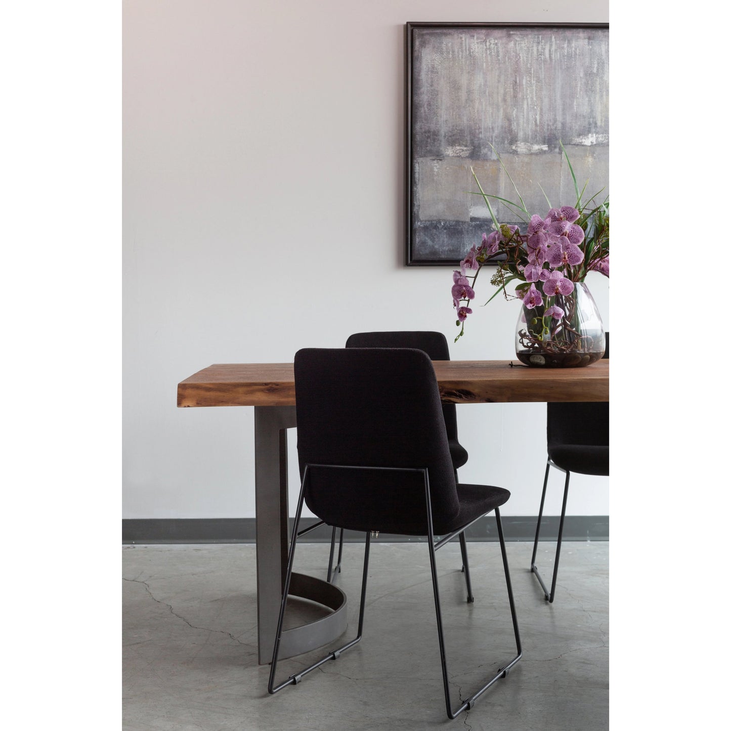 056 SI-2121872 | Lifestyle | Bent Dining Table by Moe's Home Collection in brown. Made from solid acacia, iron base in a modern style.